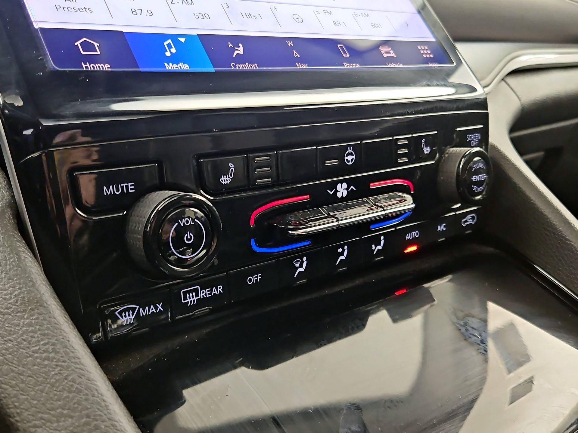 Thumbnail: 2021 Jeep Grand Cherokee L - 17