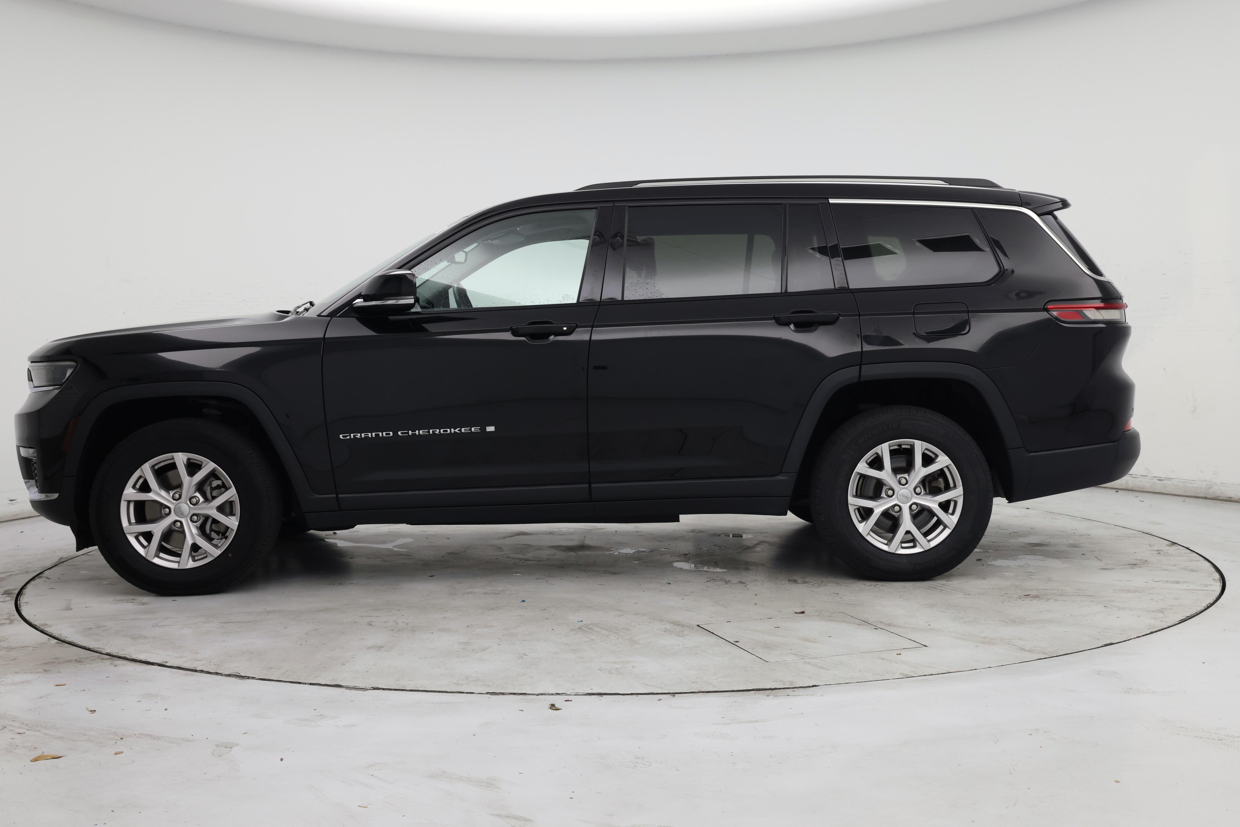 Thumbnail: 2021 Jeep Grand Cherokee L - 3