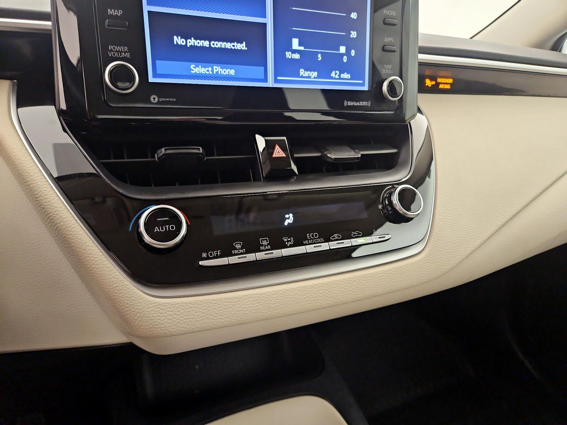 Thumbnail: 2022 Toyota Corolla - 16