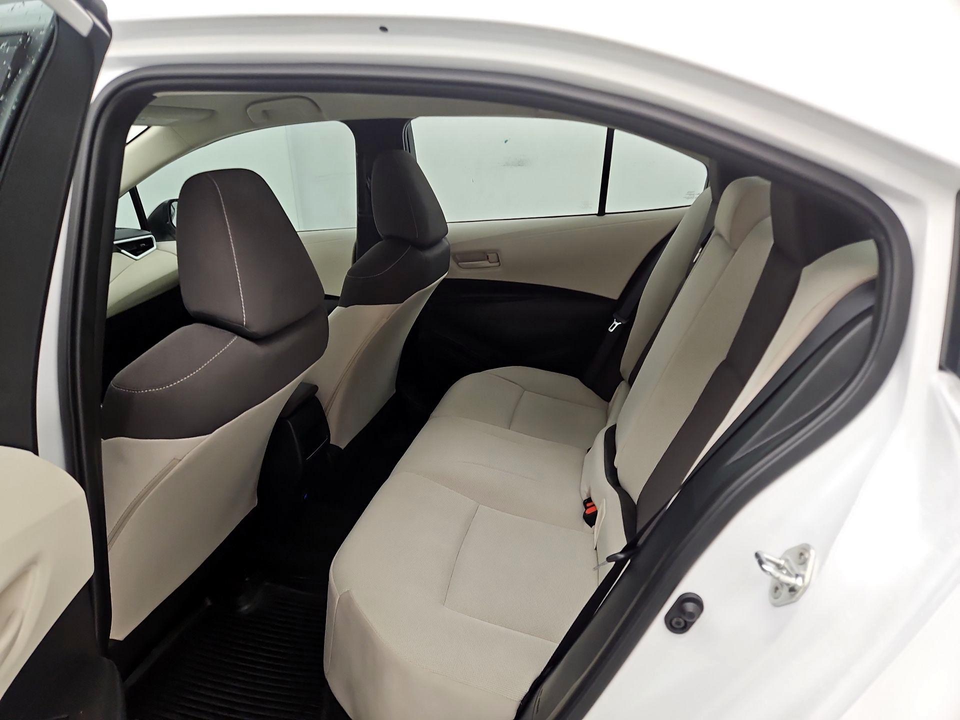 Thumbnail: 2022 Toyota Corolla - 18