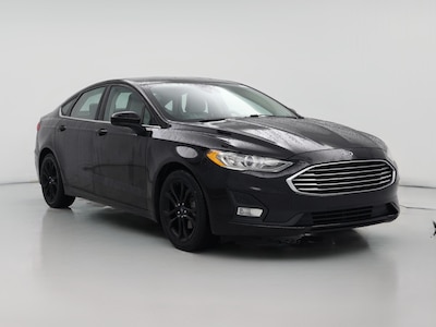 Black 2019 Ford Fusion SE