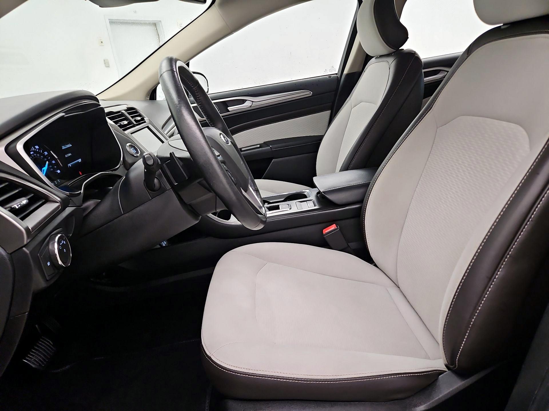 Thumbnail: 2019 Ford Fusion - 11