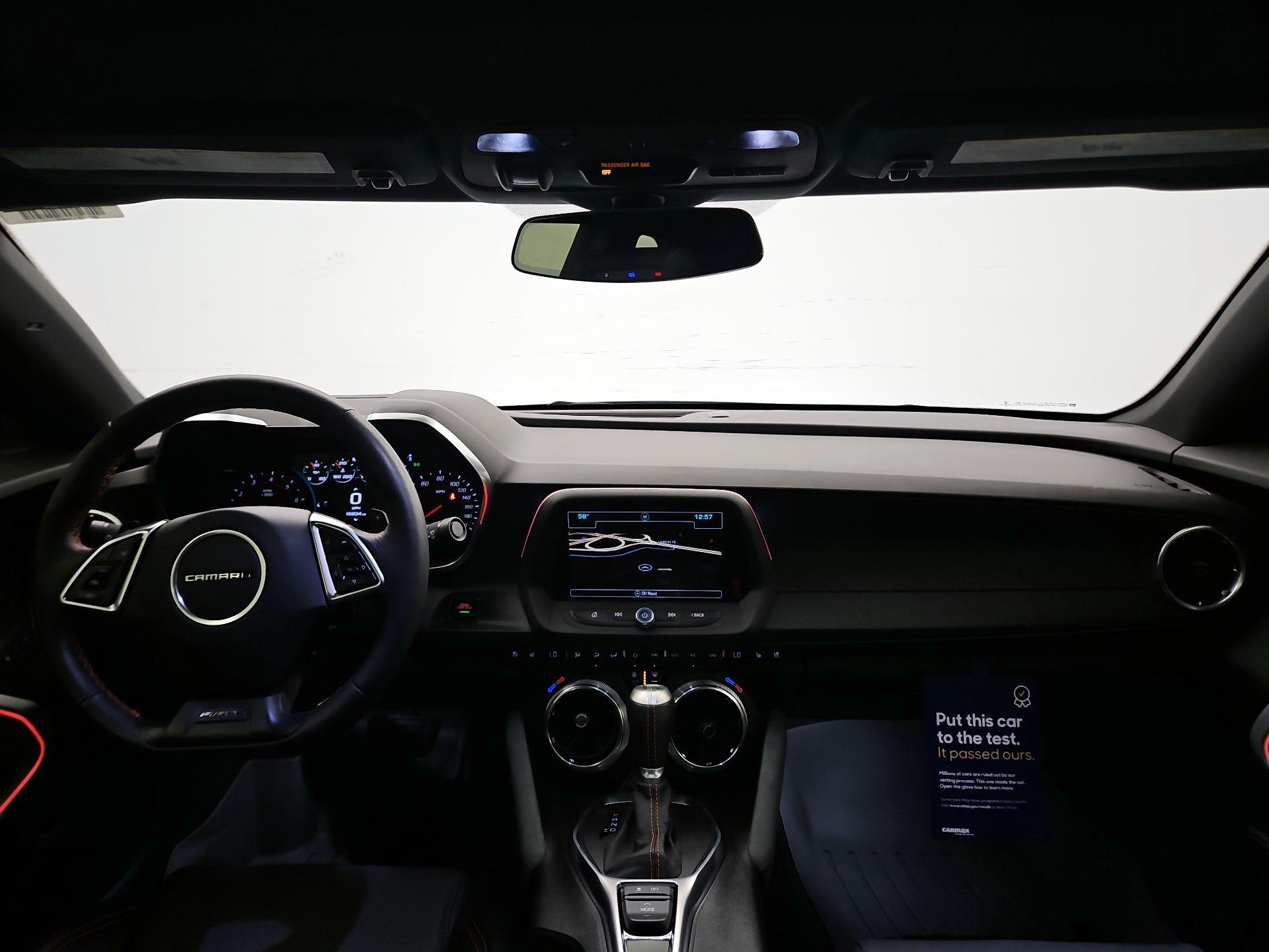 Thumbnail: 2017 Chevrolet Camaro - 9