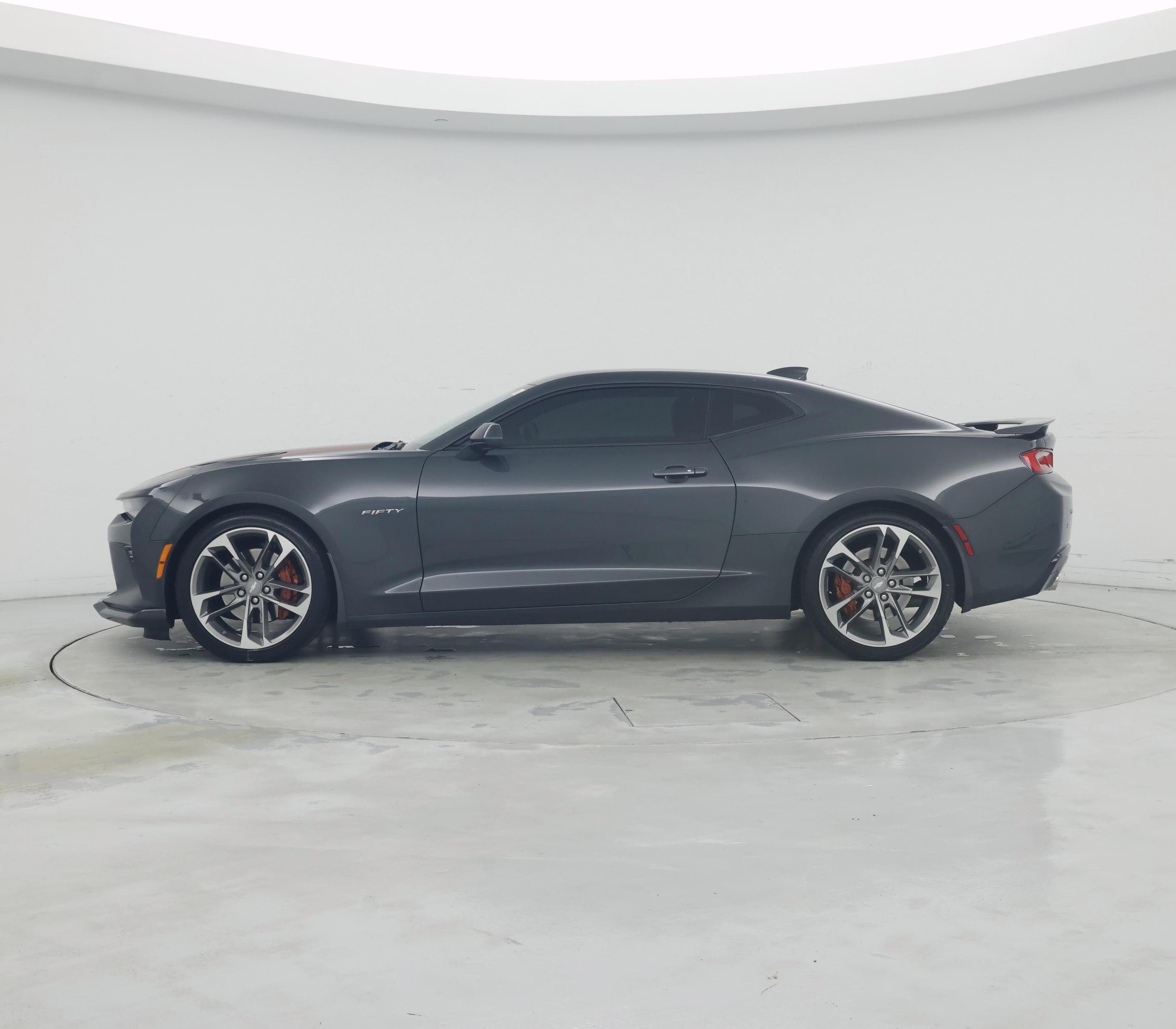 Thumbnail: 2017 Chevrolet Camaro - 3