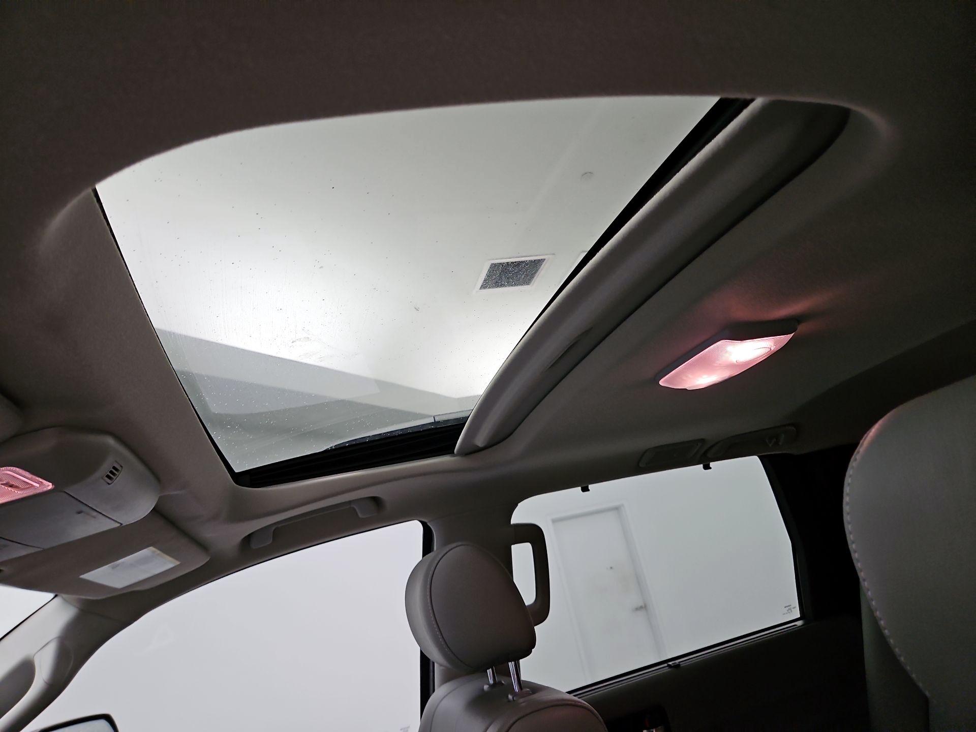 Thumbnail: 2019 Toyota Sequoia - 20