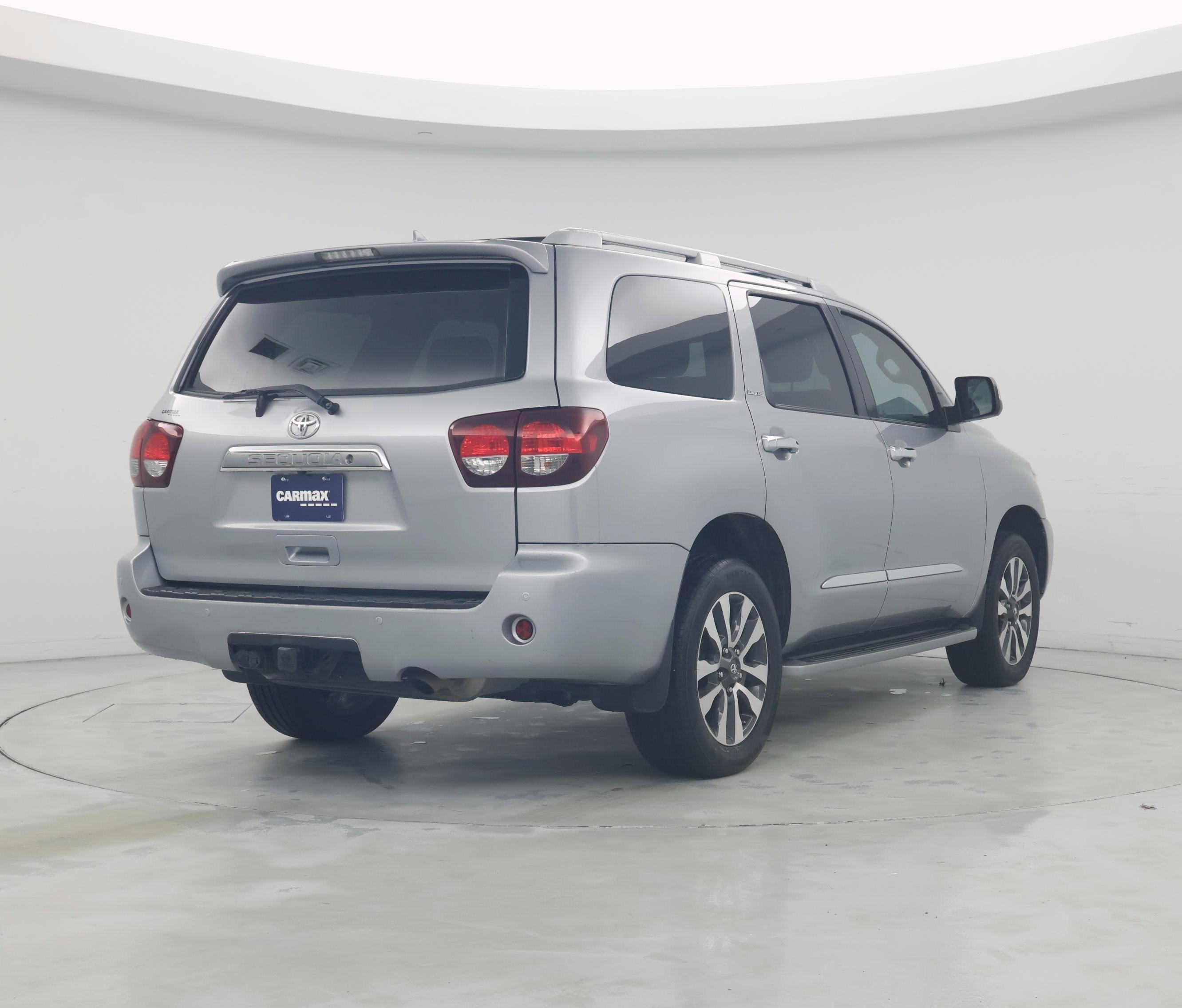 Thumbnail: 2019 Toyota Sequoia - 8