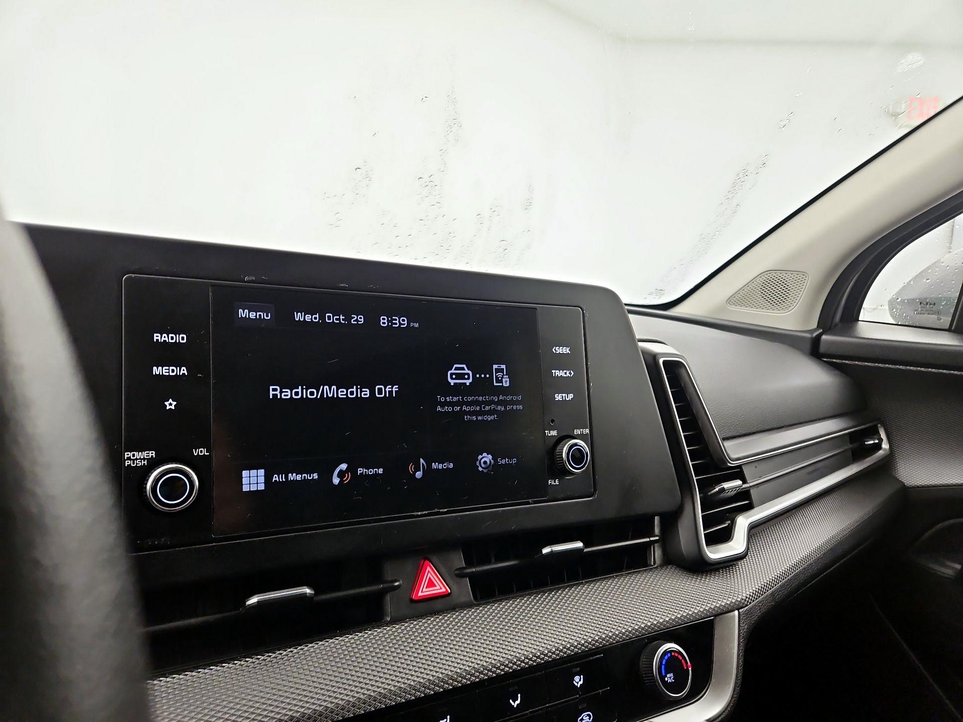 Thumbnail: 2023 Kia Sportage - 15