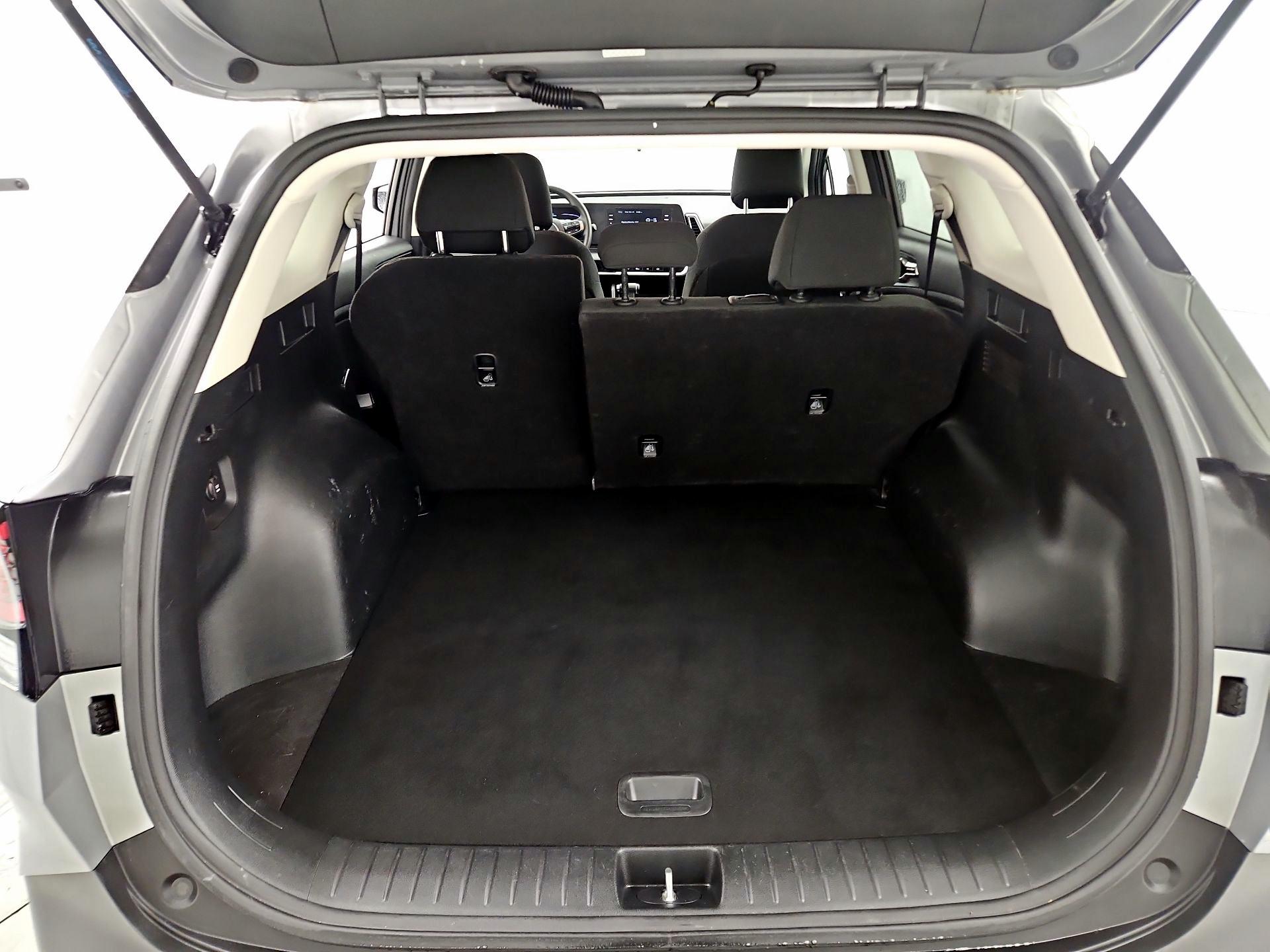 Thumbnail: 2023 Kia Sportage - 20