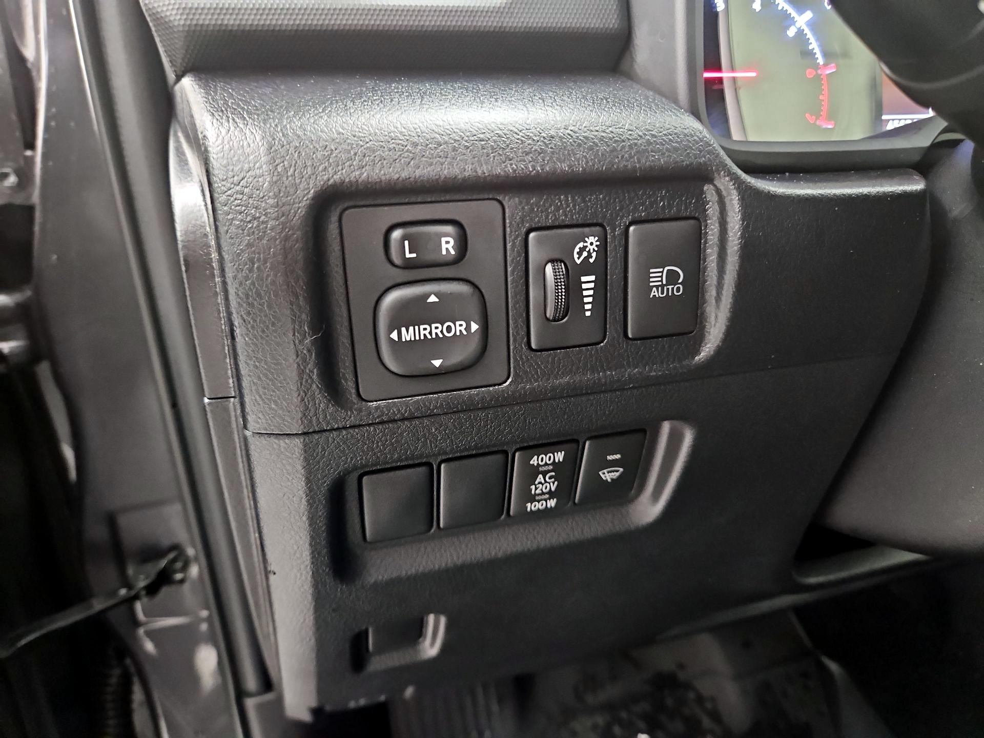 Thumbnail: 2023 Toyota 4Runner - 13