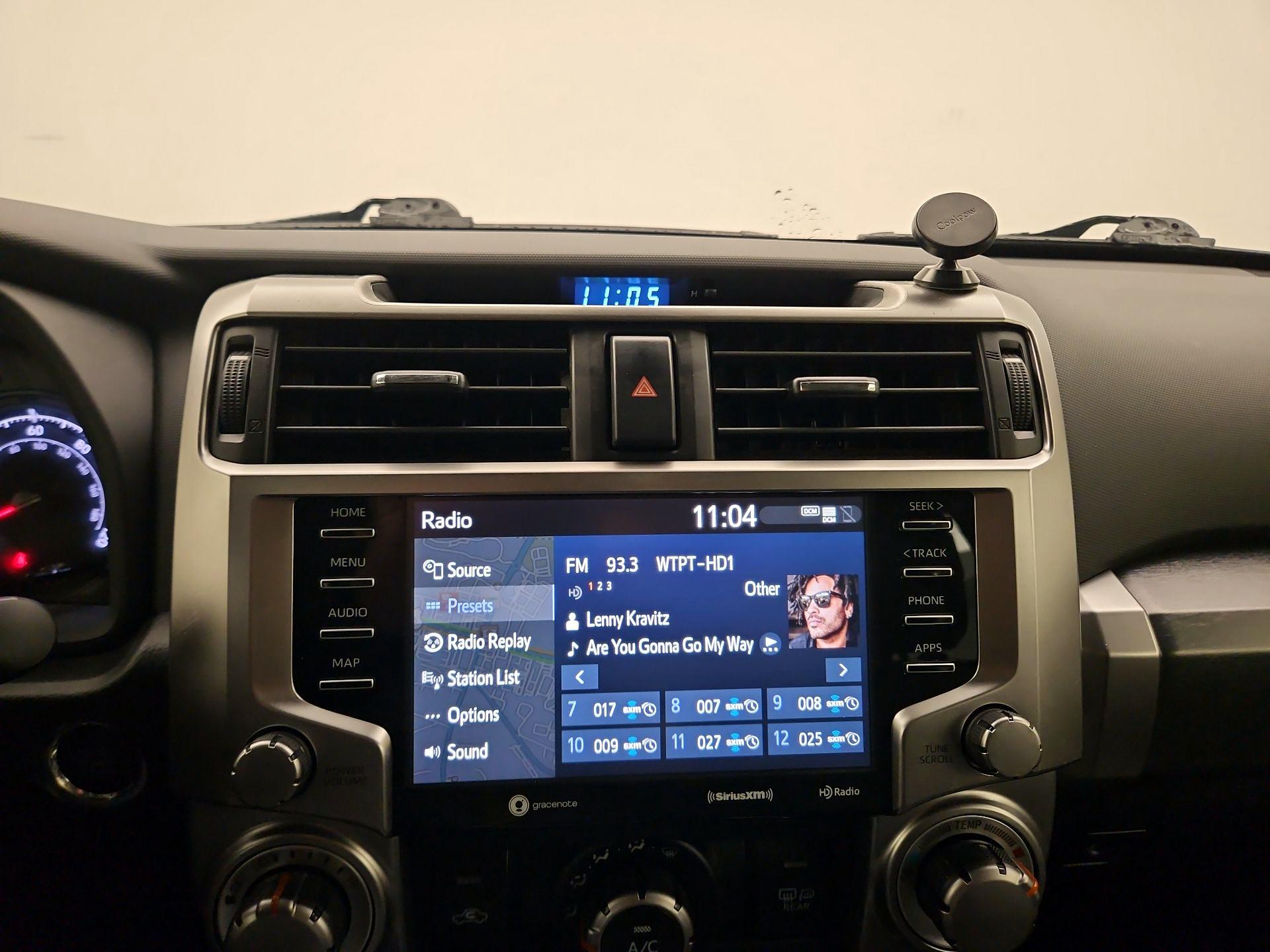 Thumbnail: 2023 Toyota 4Runner - 16