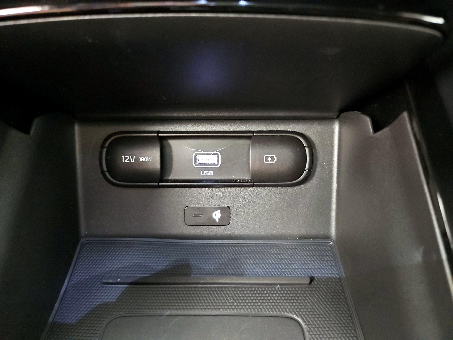 Thumbnail: 2022 Kia Telluride - 19