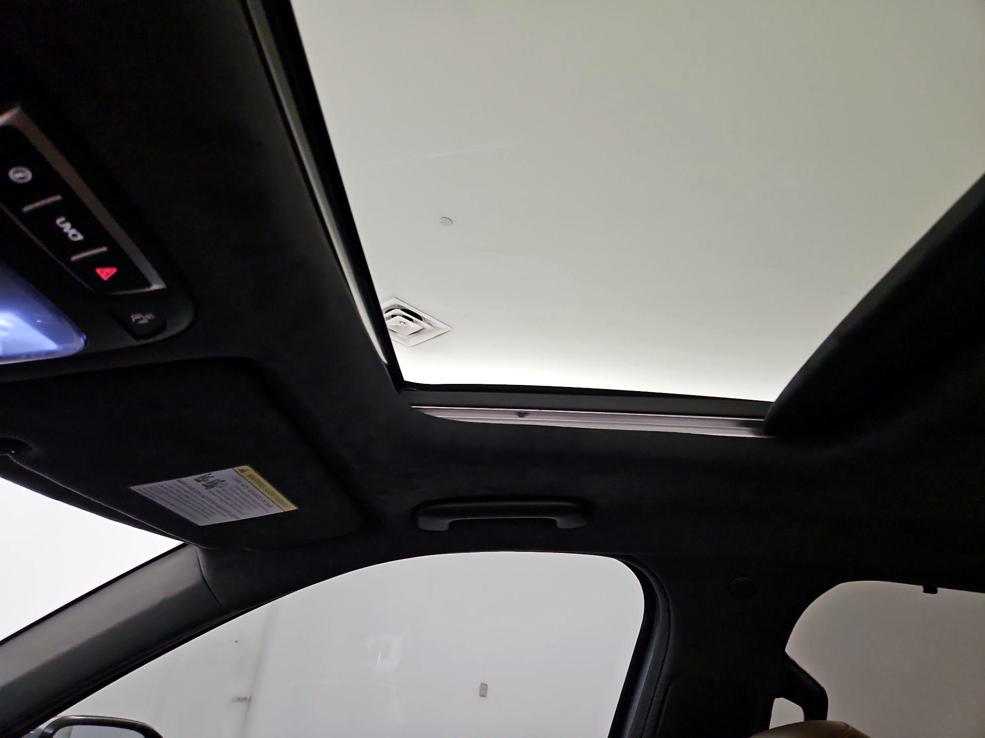 Thumbnail: 2022 Kia Telluride - 20