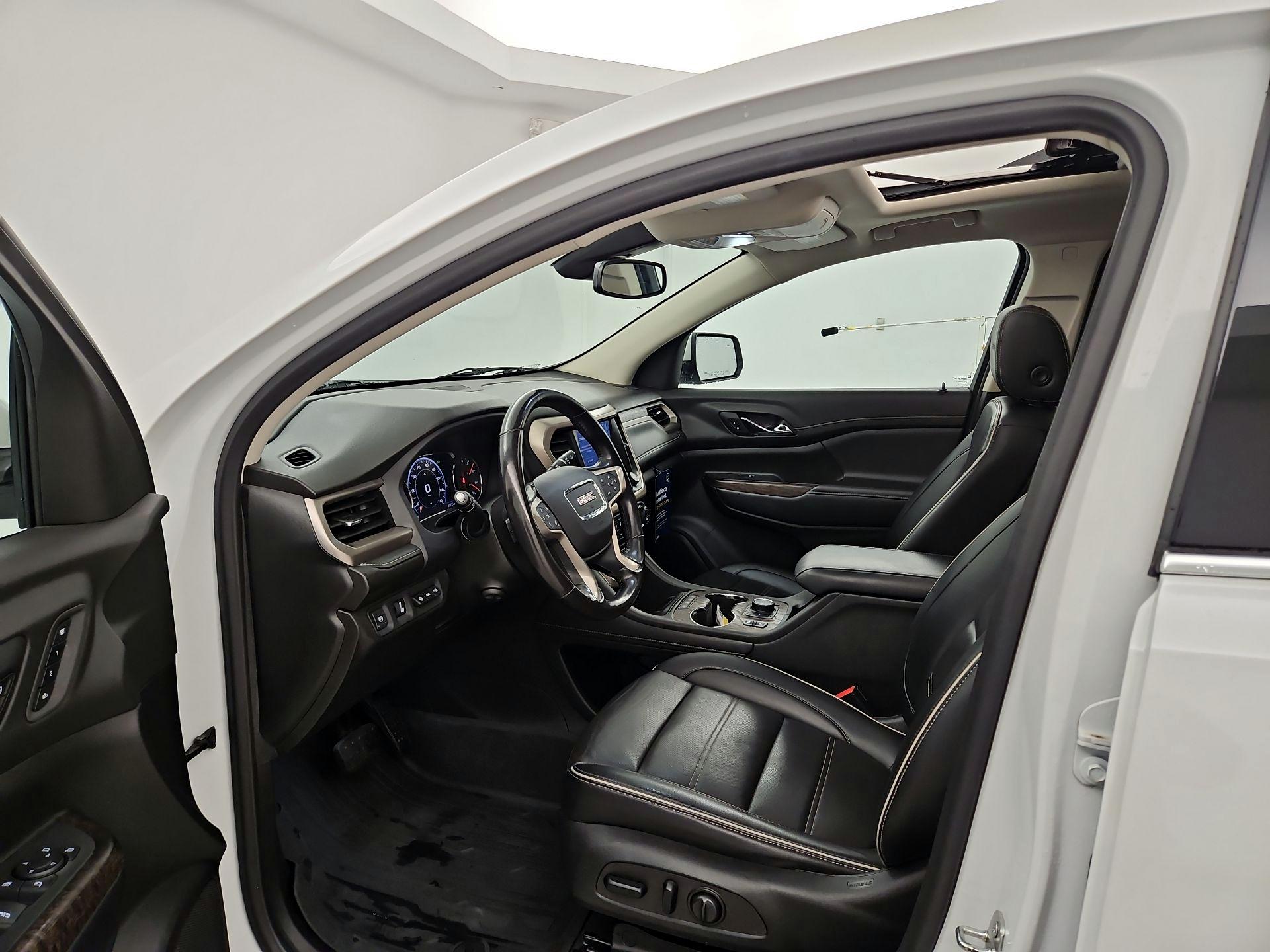 Thumbnail: 2021 GMC Acadia - 11