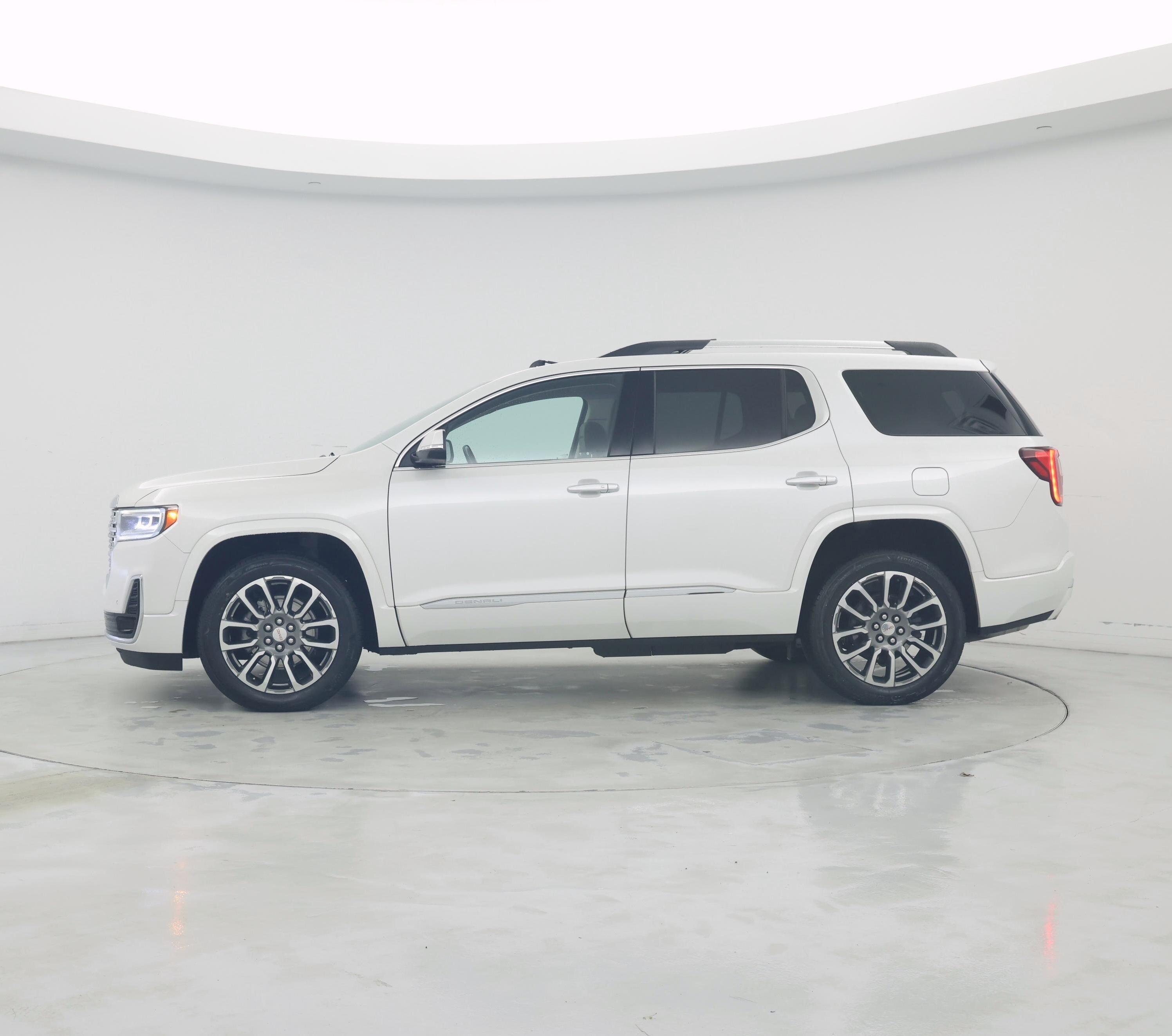 Thumbnail: 2021 GMC Acadia - 3