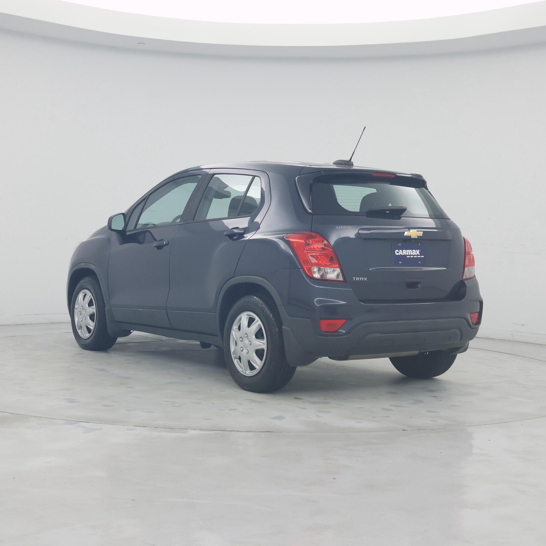 Thumbnail: 2018 Chevrolet Trax - 2