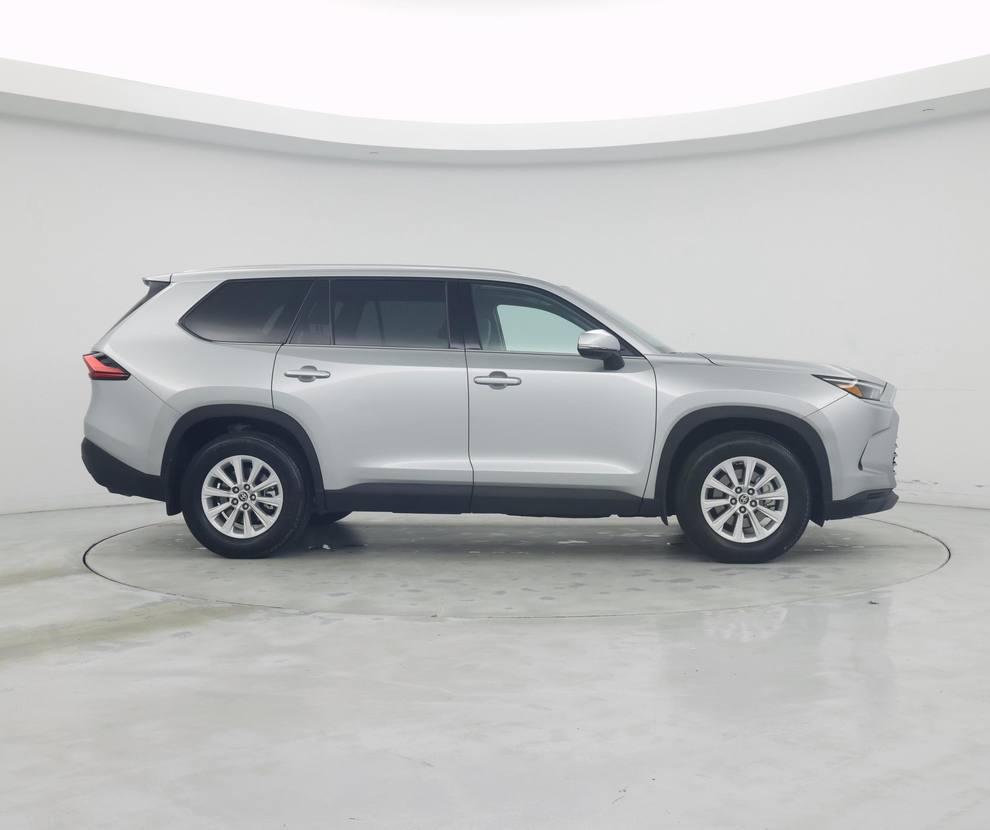 Thumbnail: 2024 Toyota Highlander - 7