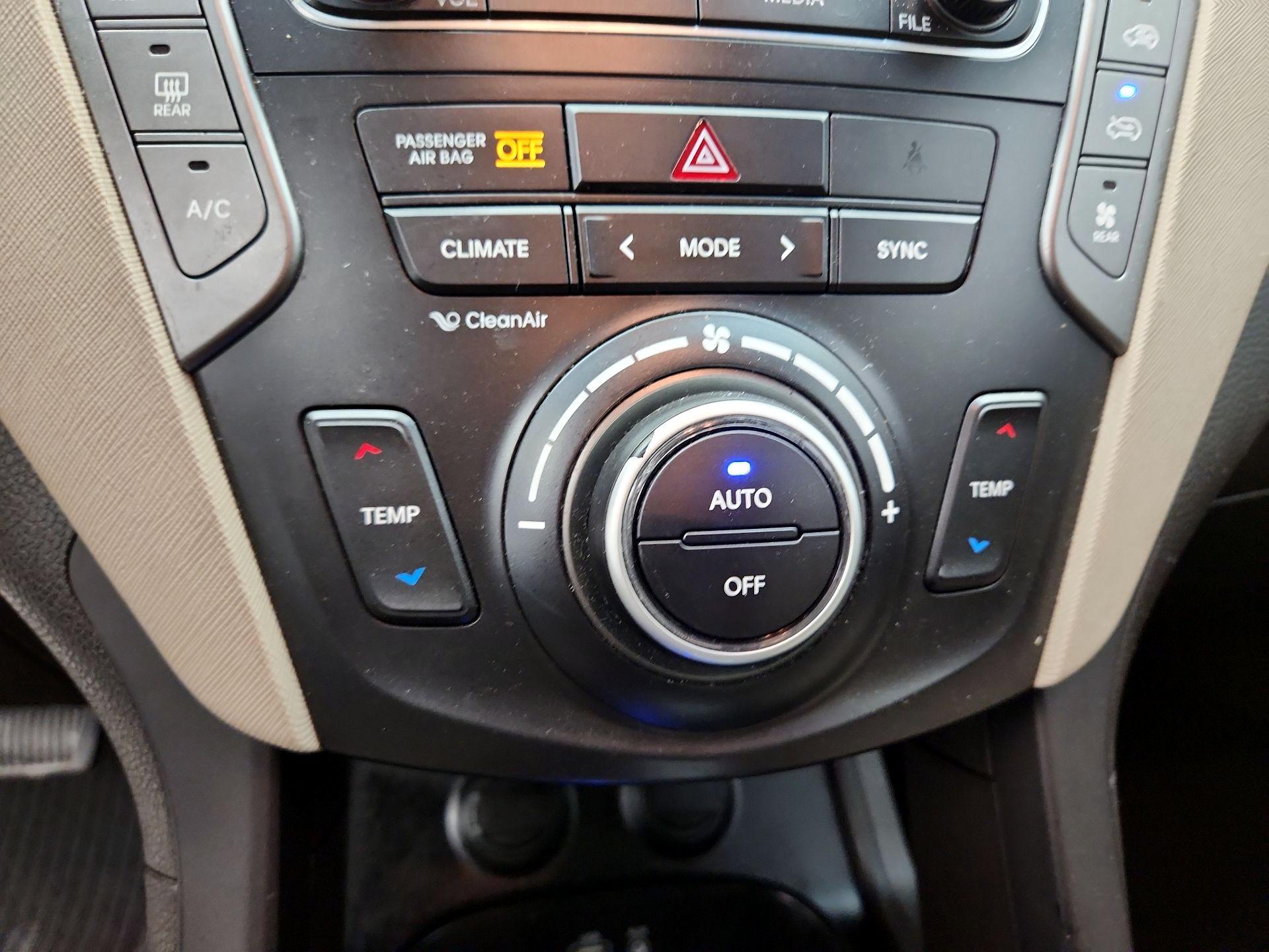 Thumbnail: 2017 Hyundai Santa Fe - 17