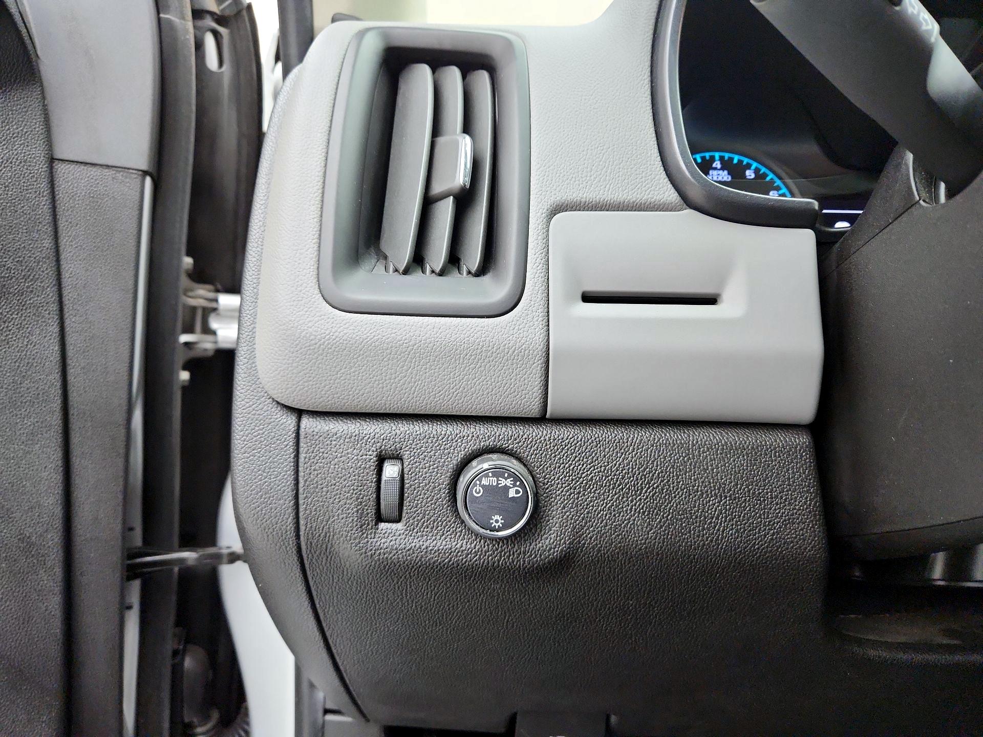 Thumbnail: 2016 Chevrolet Colorado - 13