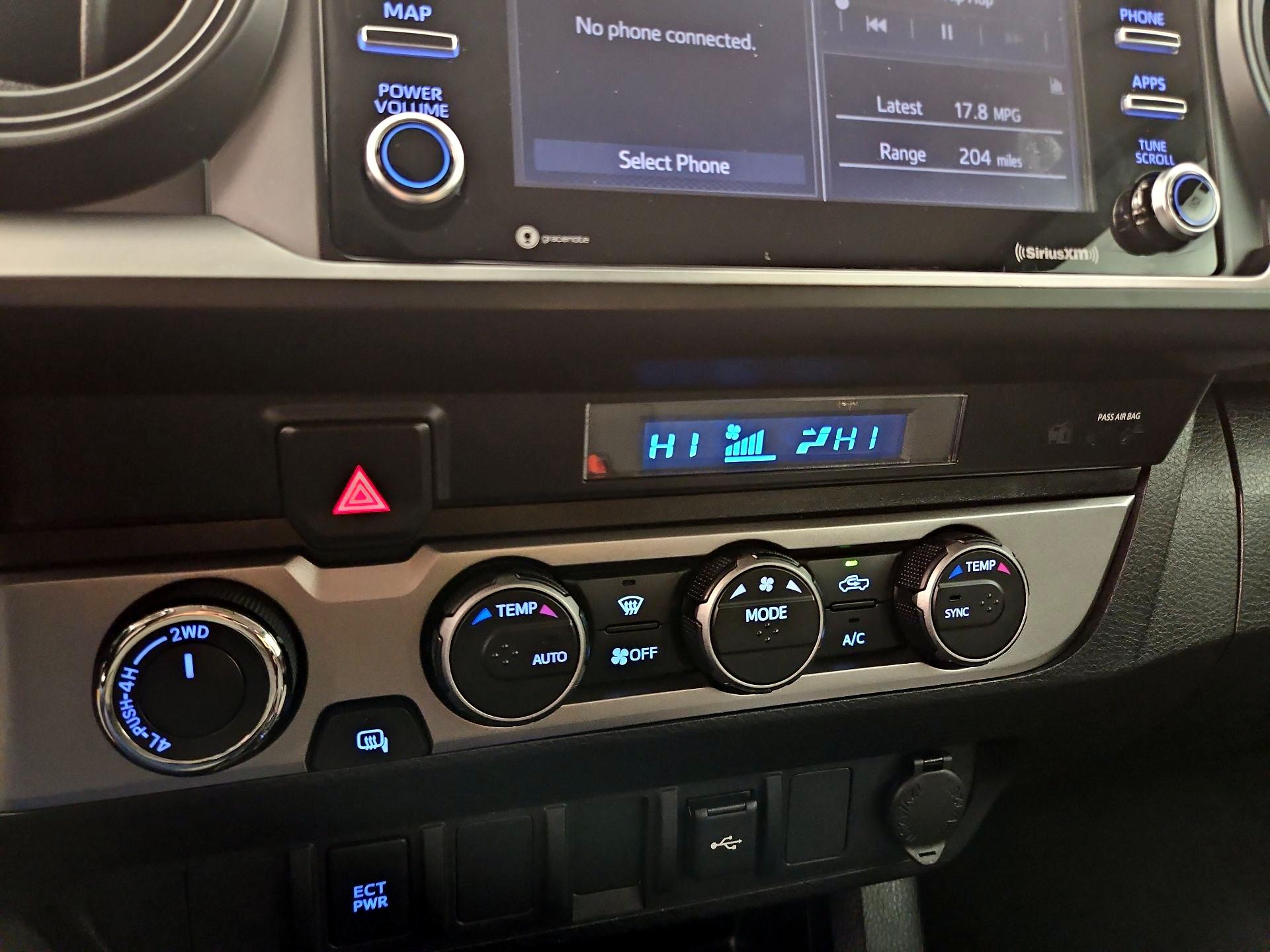 Thumbnail: 2021 Toyota Tacoma - 16