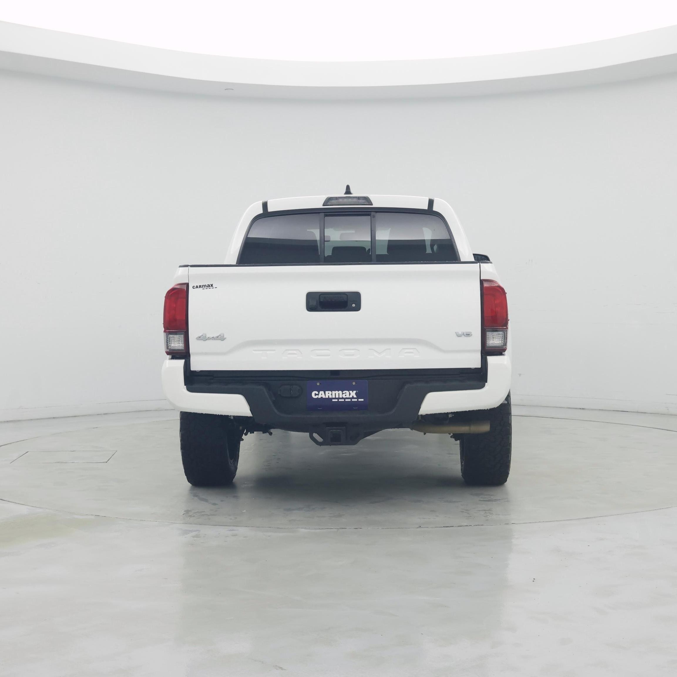 Thumbnail: 2021 Toyota Tacoma - 6
