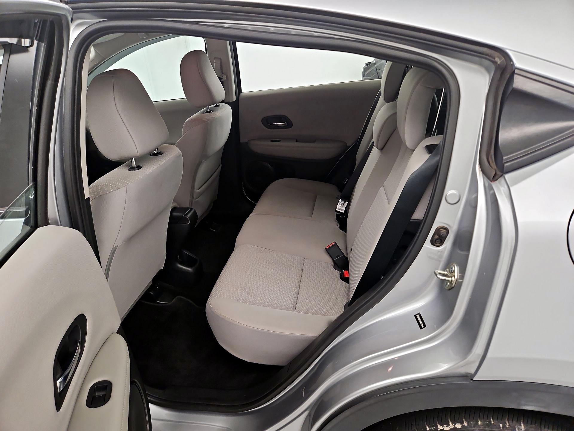 Thumbnail: 2017 Honda HR-V - 18