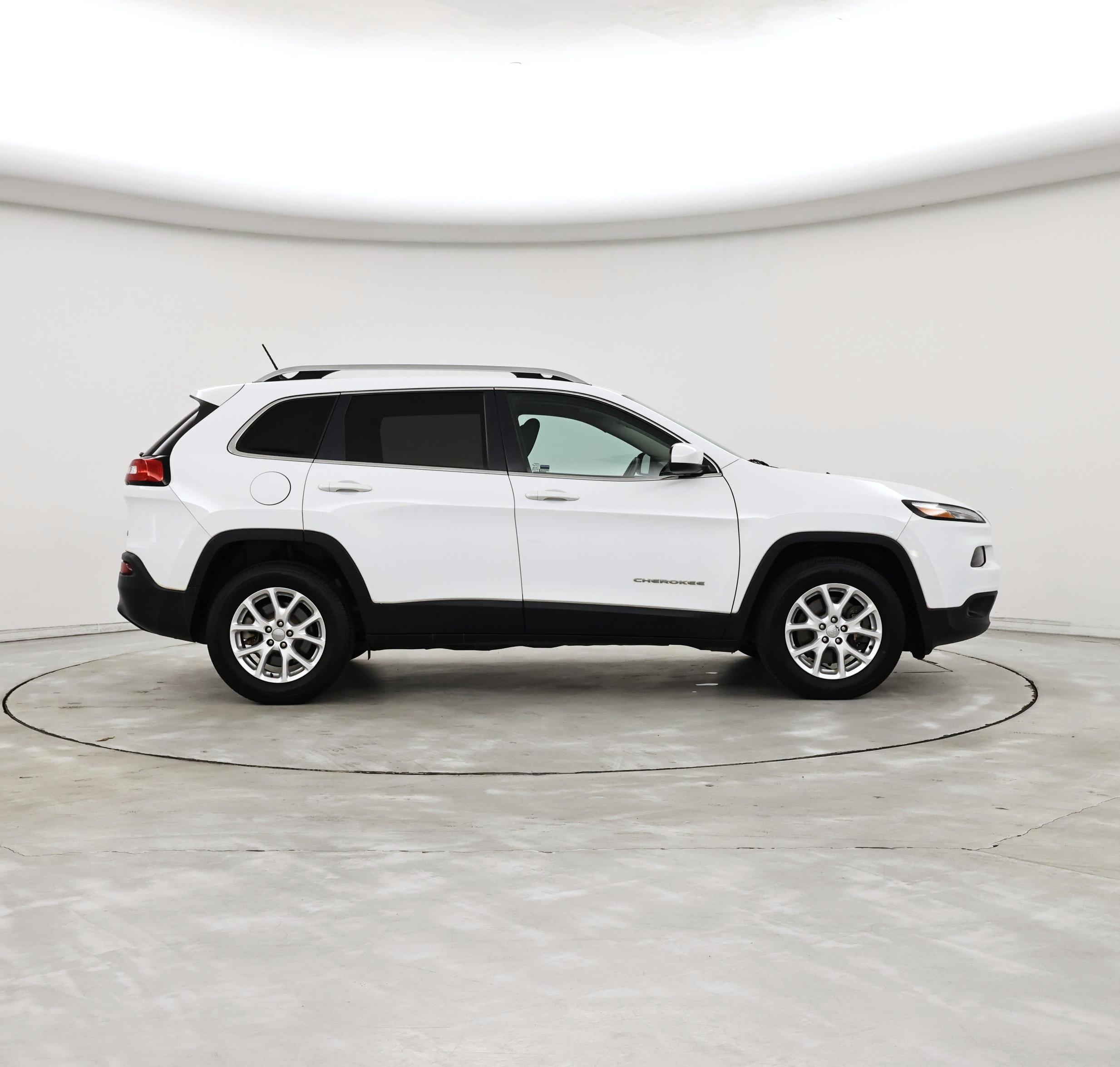 Thumbnail: 2018 Jeep Cherokee - 7