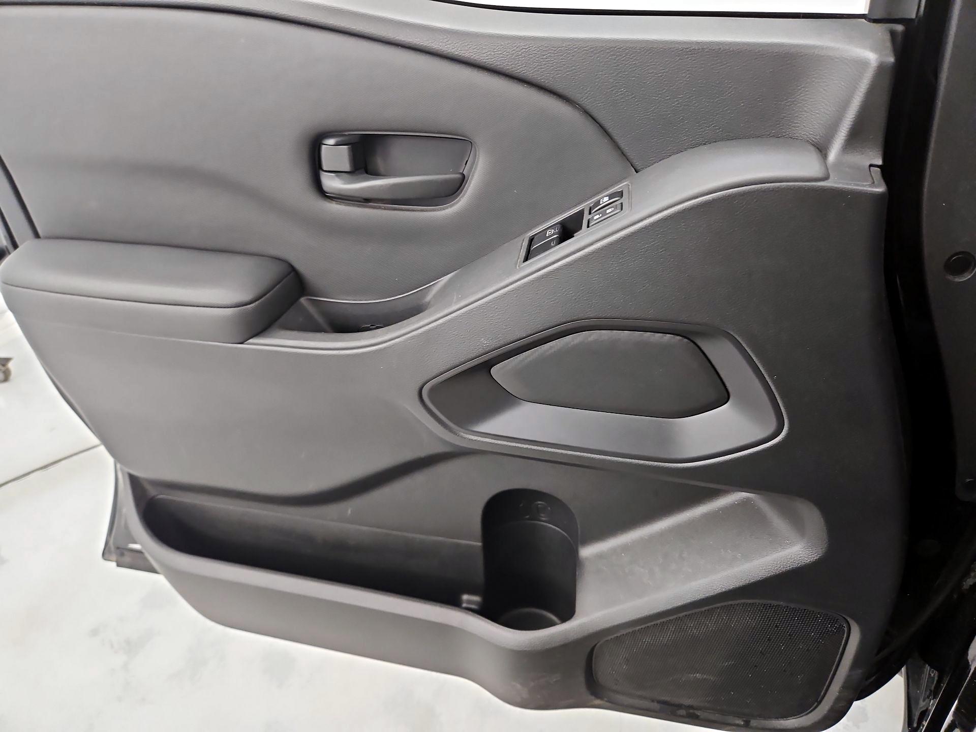 Thumbnail: 2022 Nissan Frontier - 12