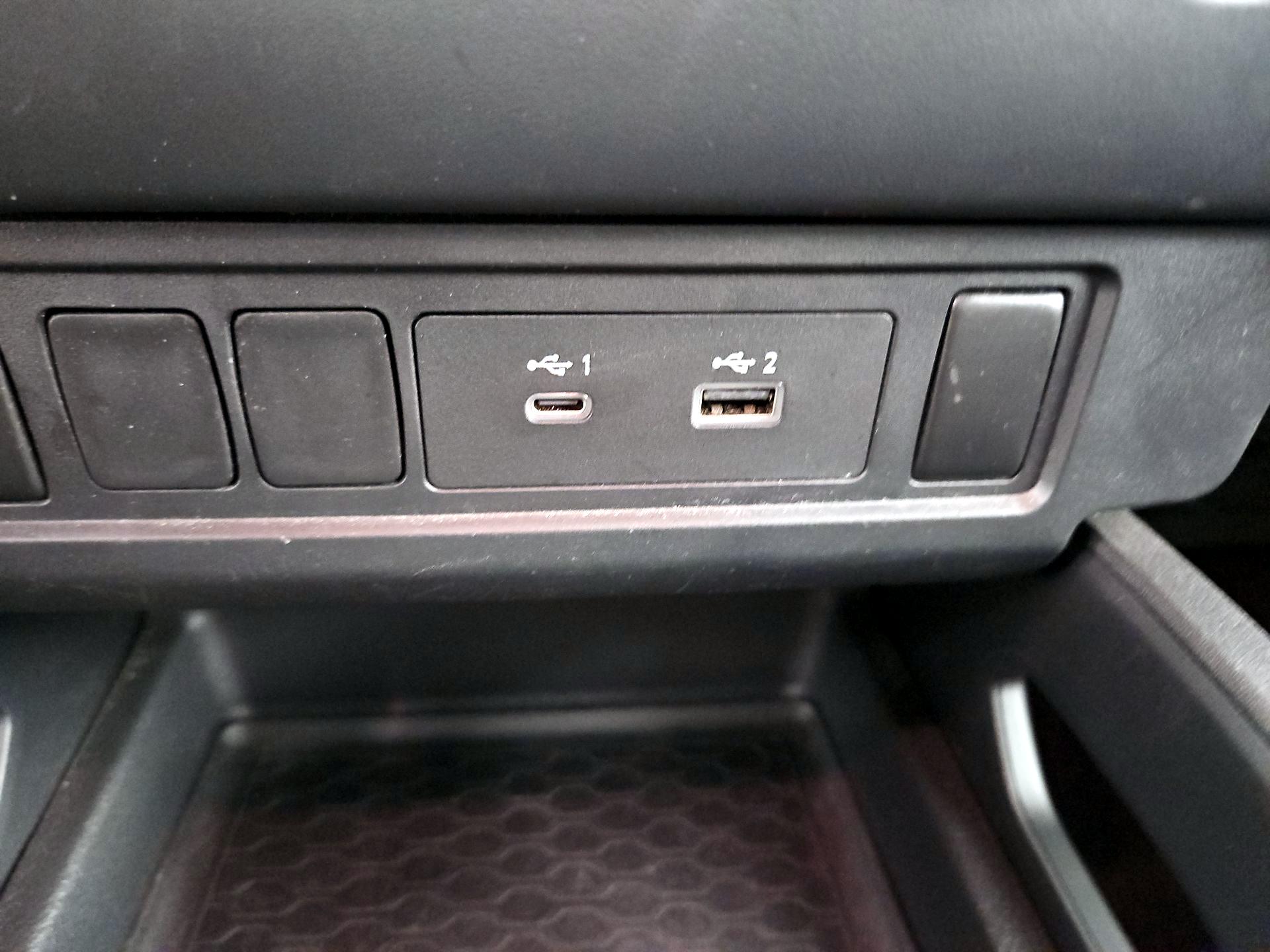 Thumbnail: 2022 Nissan Frontier - 18