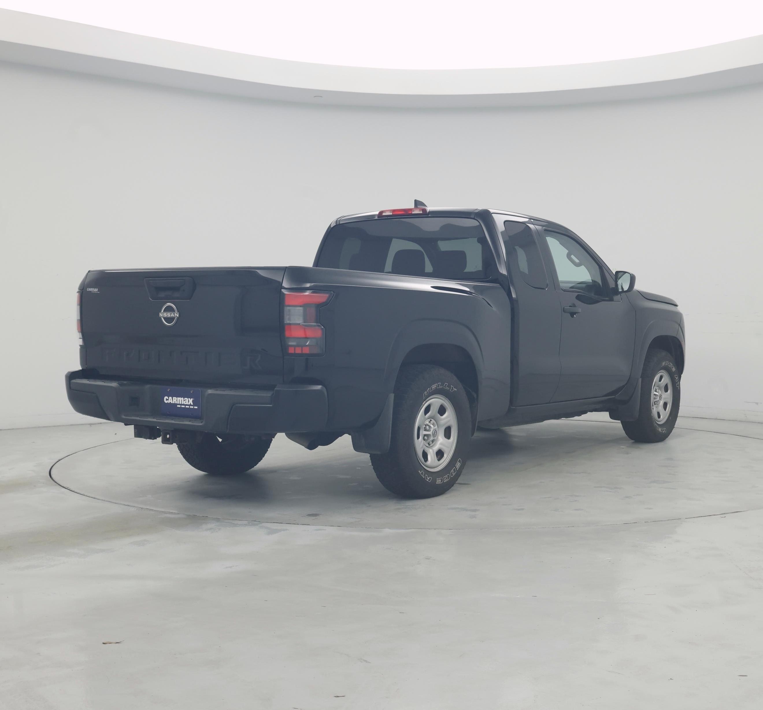 Thumbnail: 2022 Nissan Frontier - 8