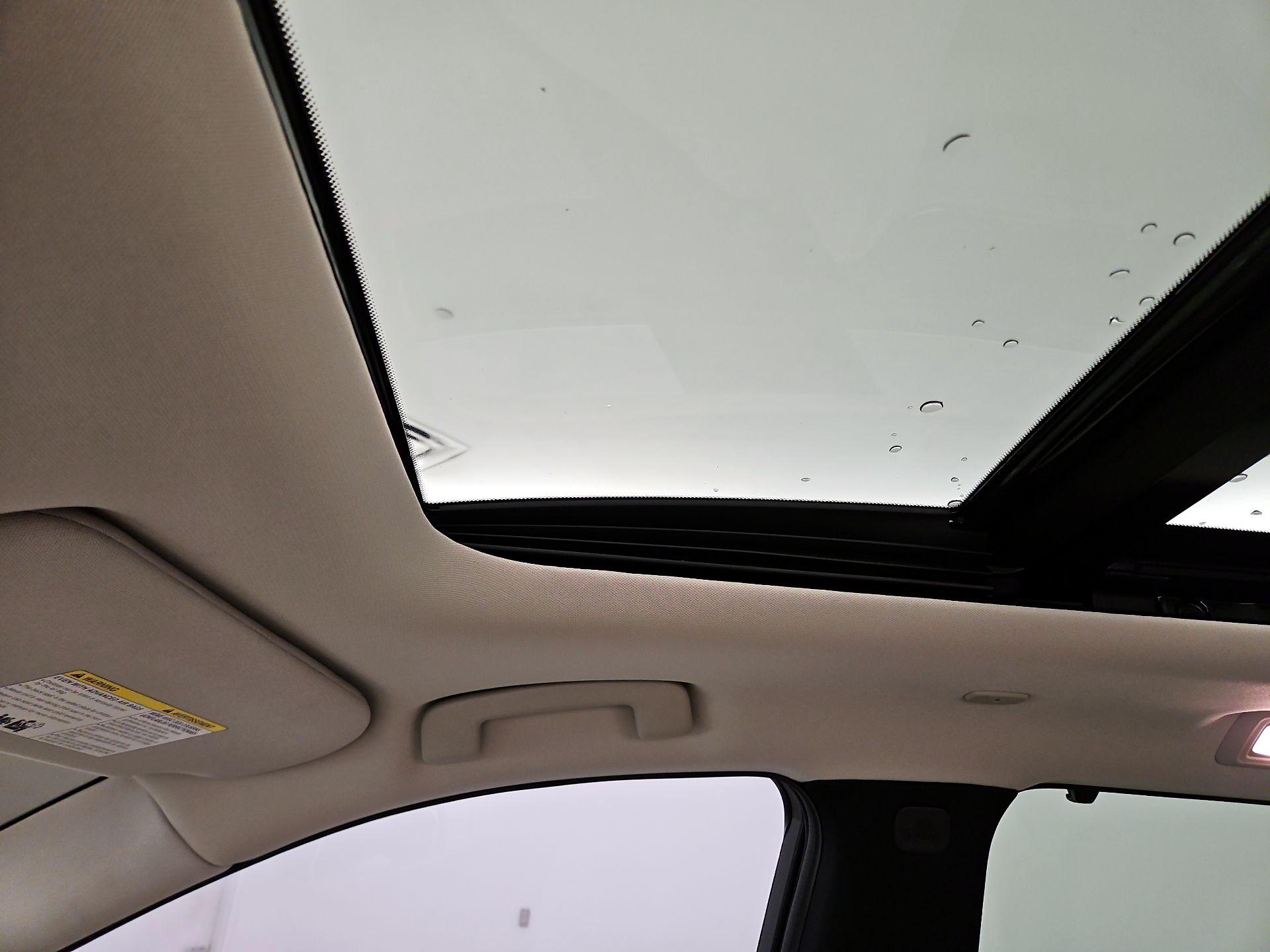 Thumbnail: 2025 INFINITI QX60 - 19