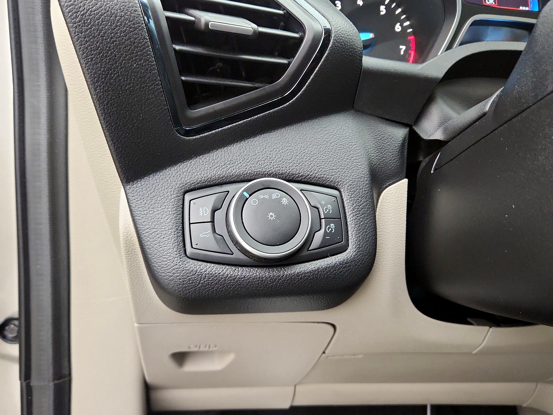 Thumbnail: 2018 Ford Escape - 13