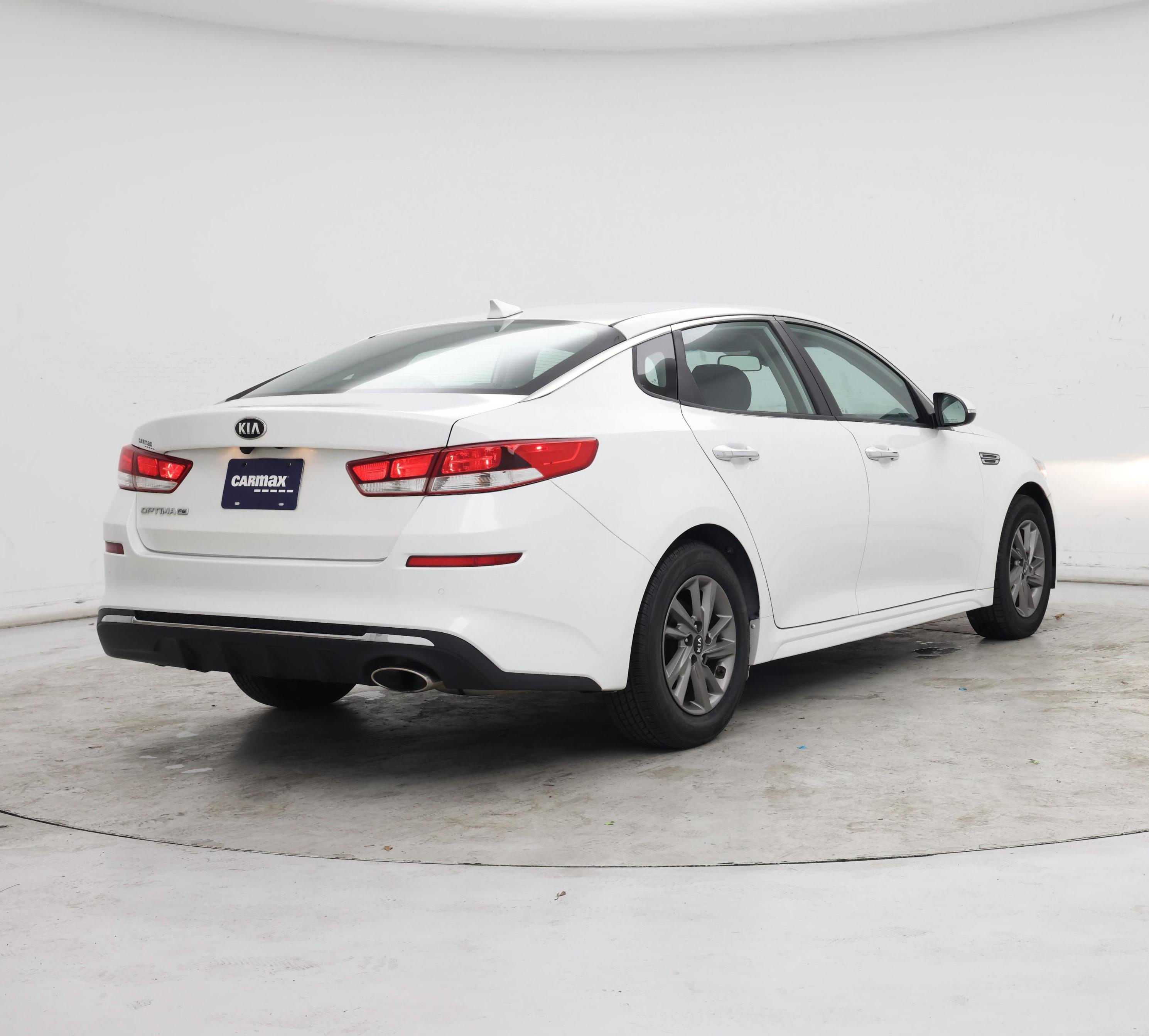 Thumbnail: 2020 Kia Optima - 8