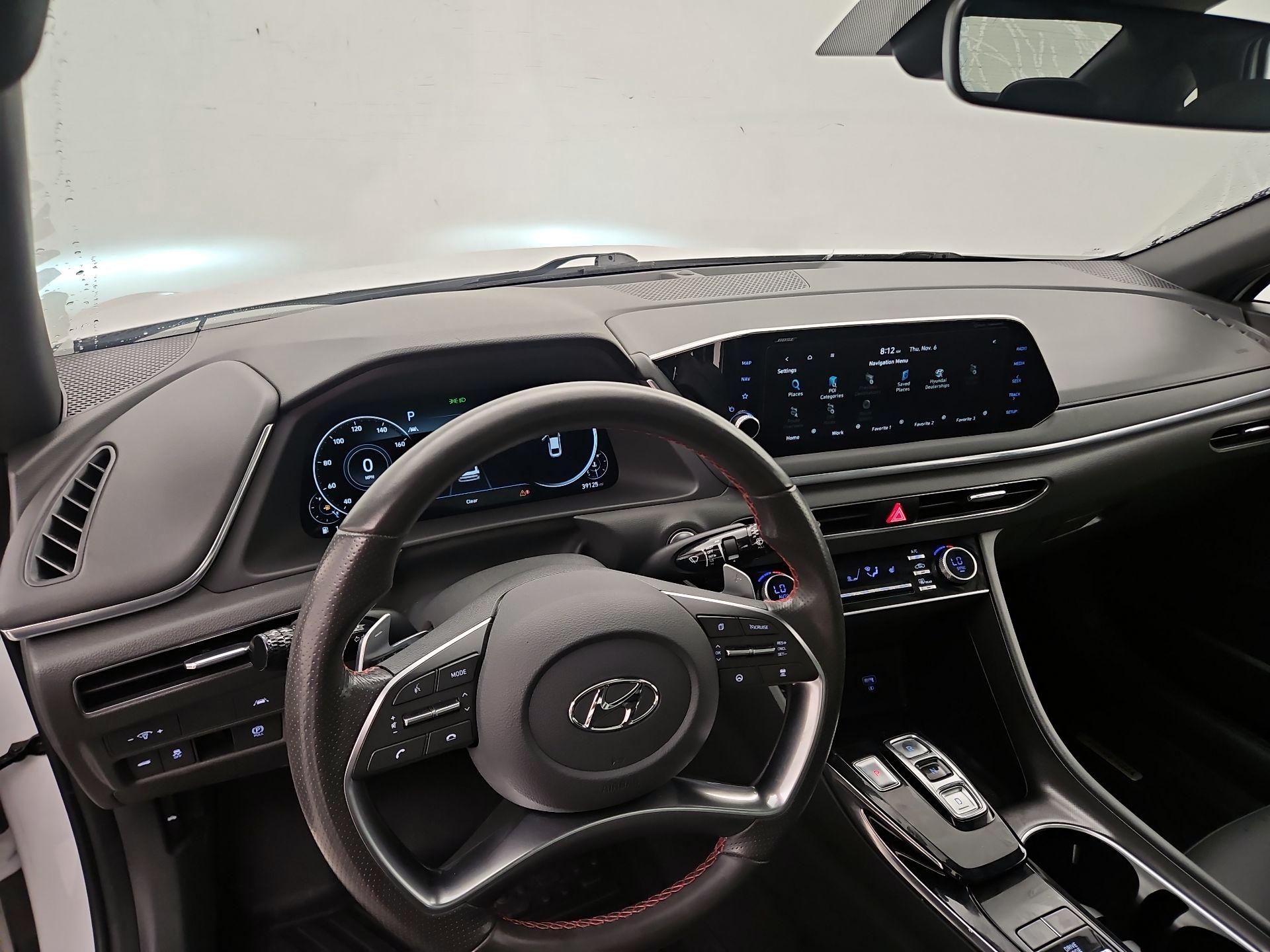 Thumbnail: 2022 Hyundai Sonata - 9