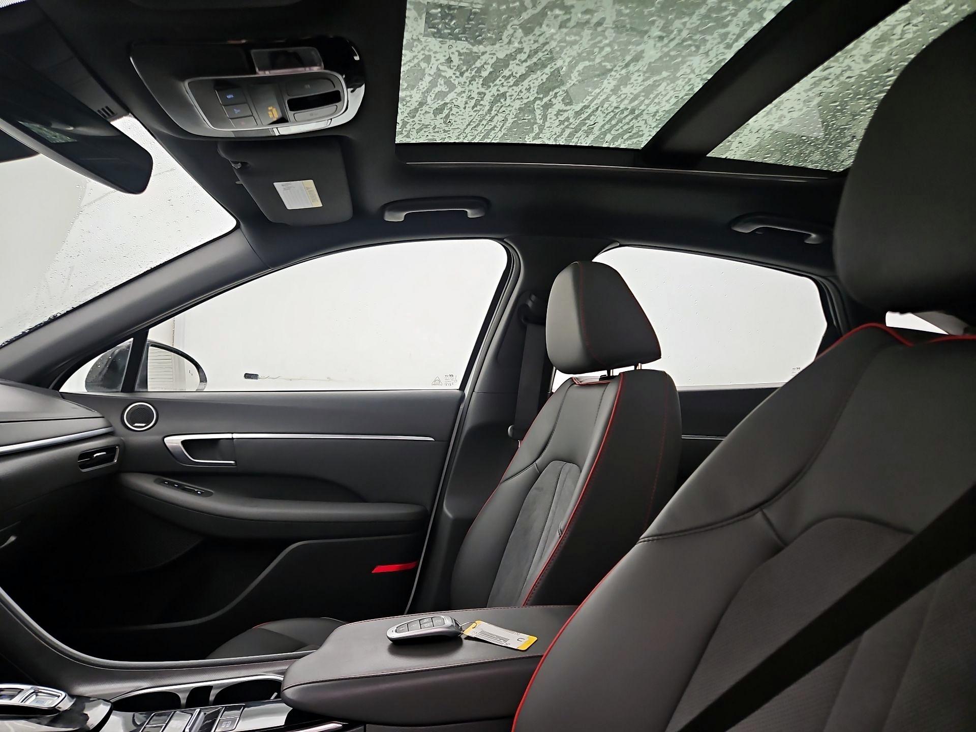 Thumbnail: 2022 Hyundai Sonata - 20