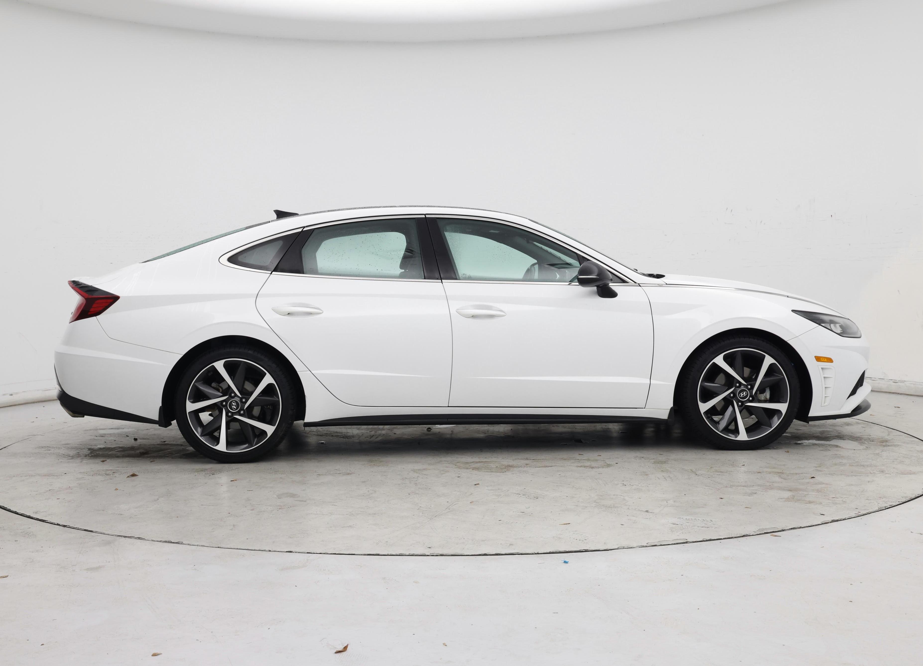 Thumbnail: 2022 Hyundai Sonata - 7