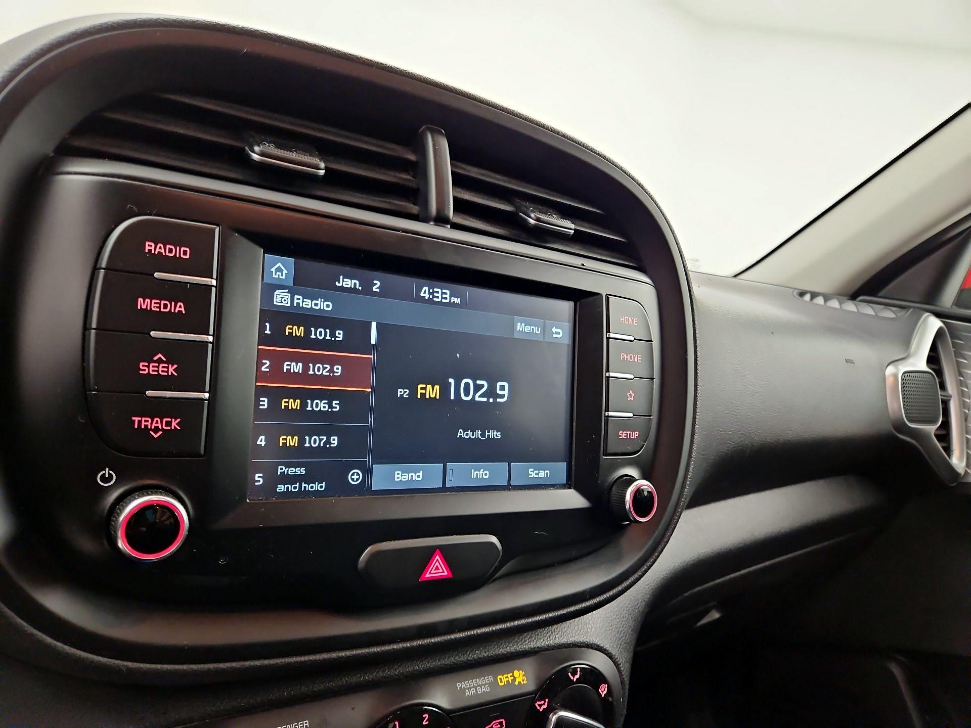 Thumbnail: 2020 Kia Soul - 15