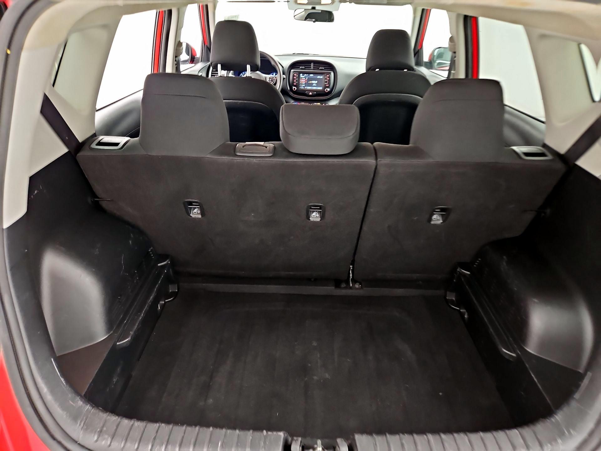 Thumbnail: 2020 Kia Soul - 20