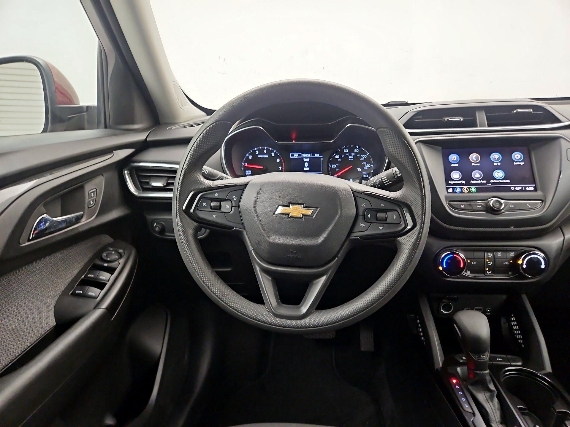 Thumbnail: 2023 Chevrolet TrailBlazer - 10