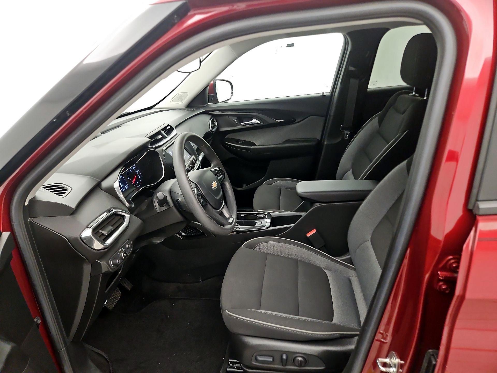 Thumbnail: 2023 Chevrolet TrailBlazer - 11