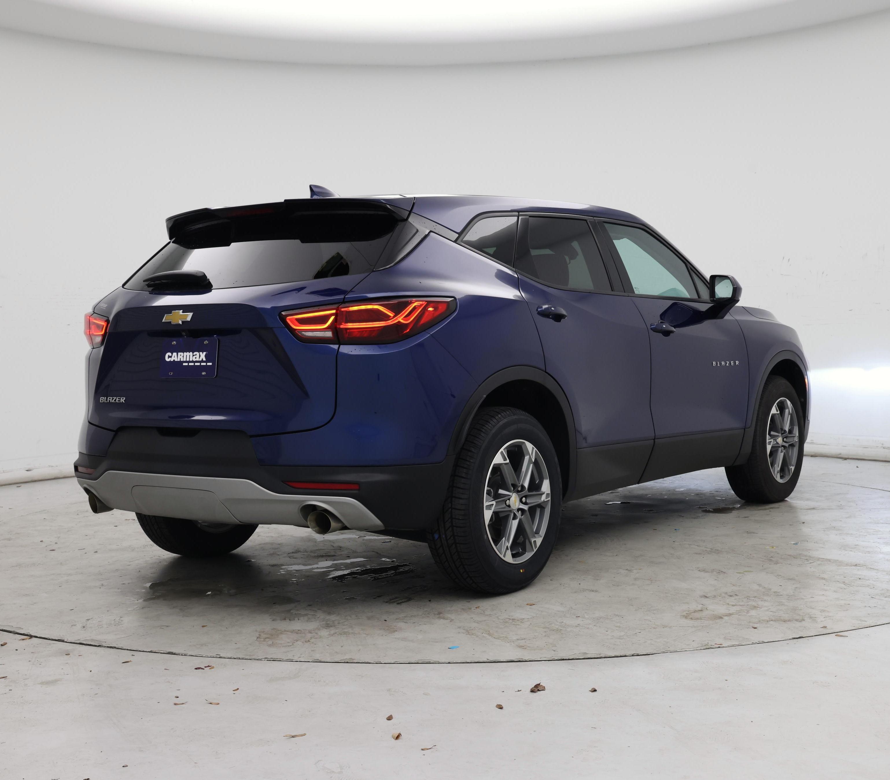 Thumbnail: 2023 Chevrolet Blazer - 8