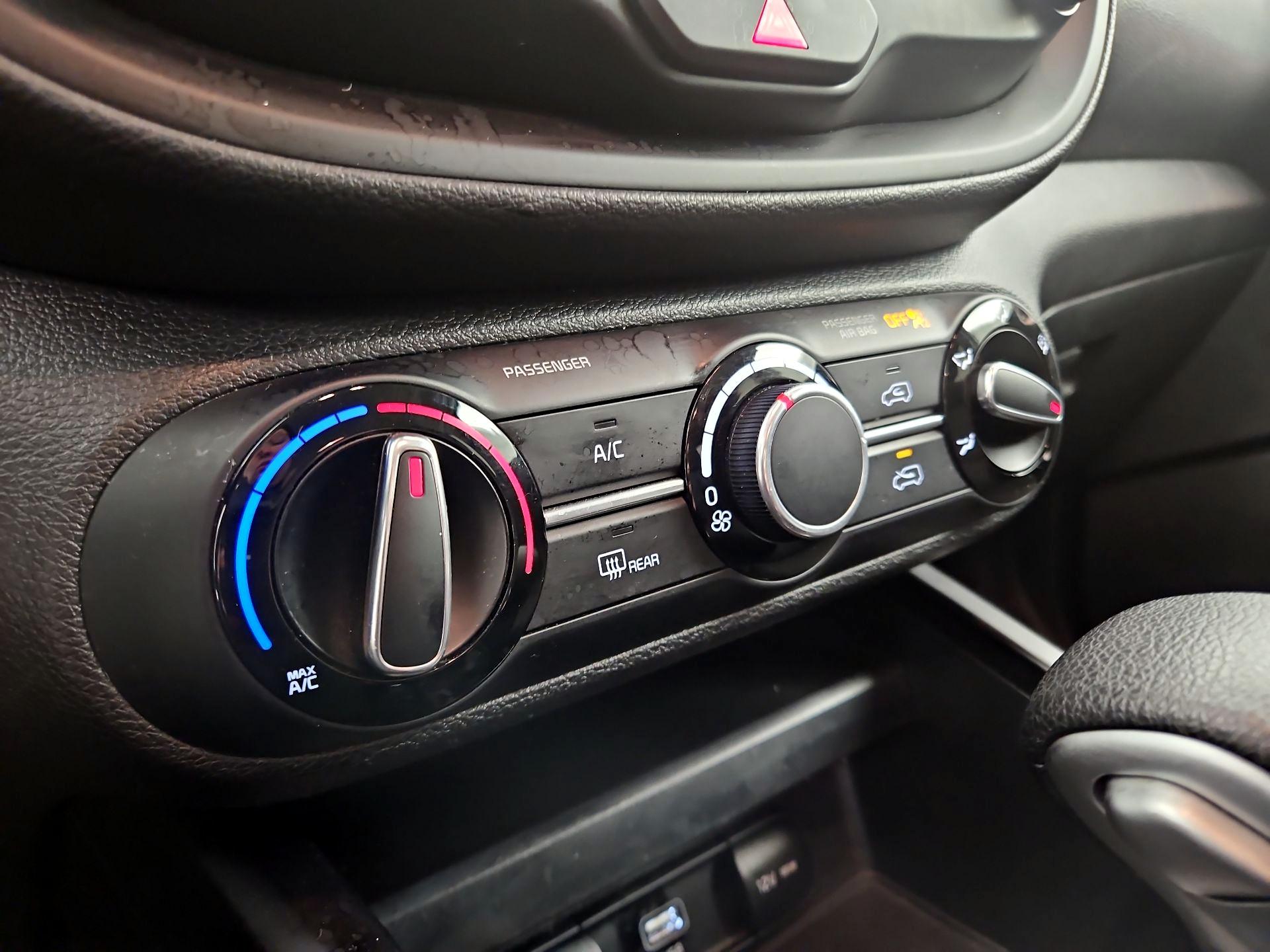 Thumbnail: 2023 Kia Soul - 16