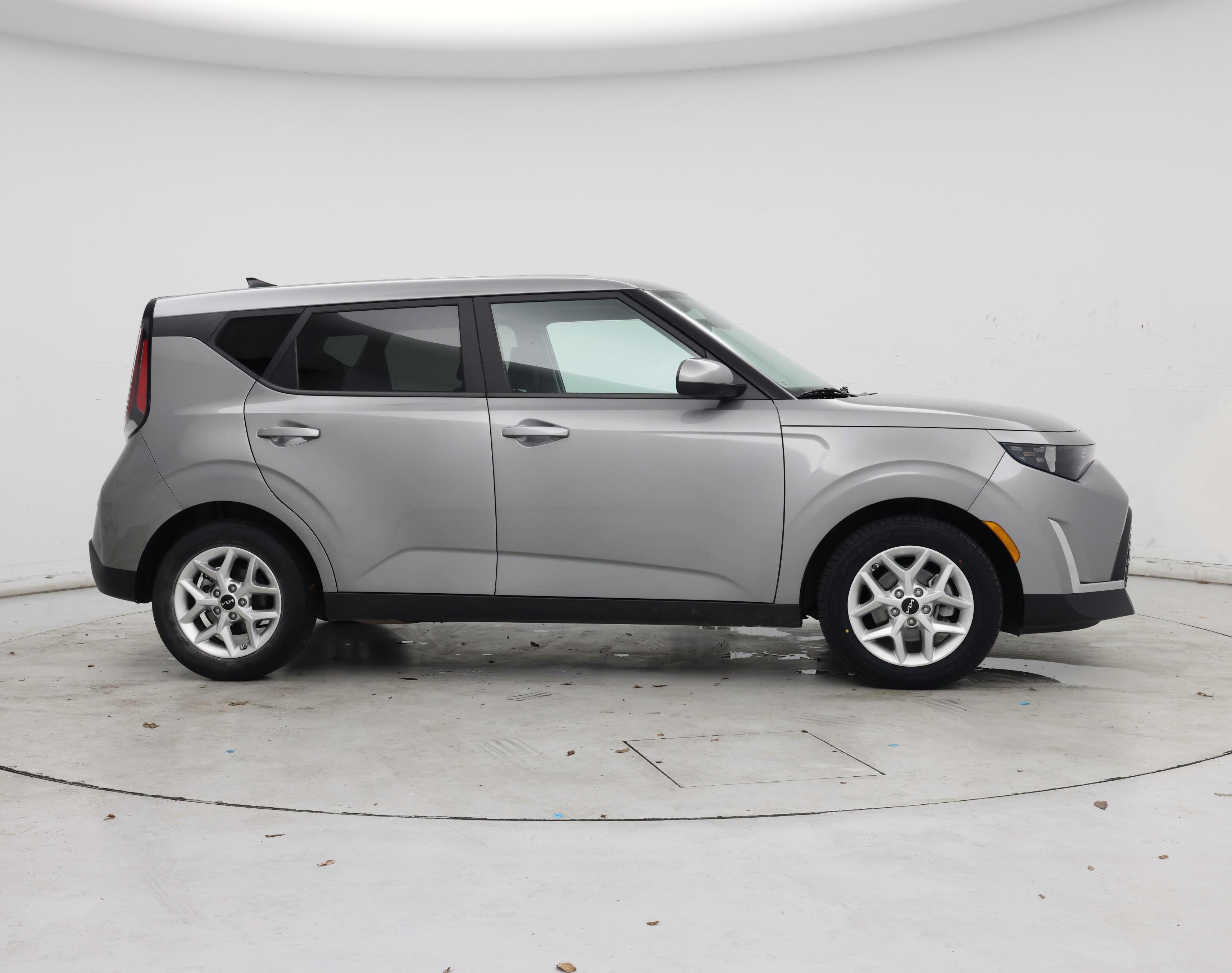 Thumbnail: 2023 Kia Soul - 7