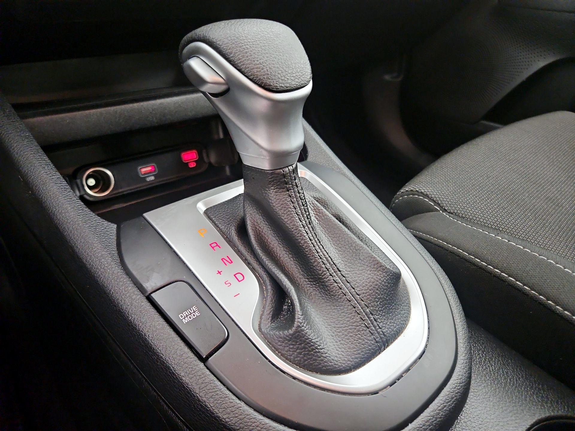 Thumbnail: 2024 Kia Forte - 17