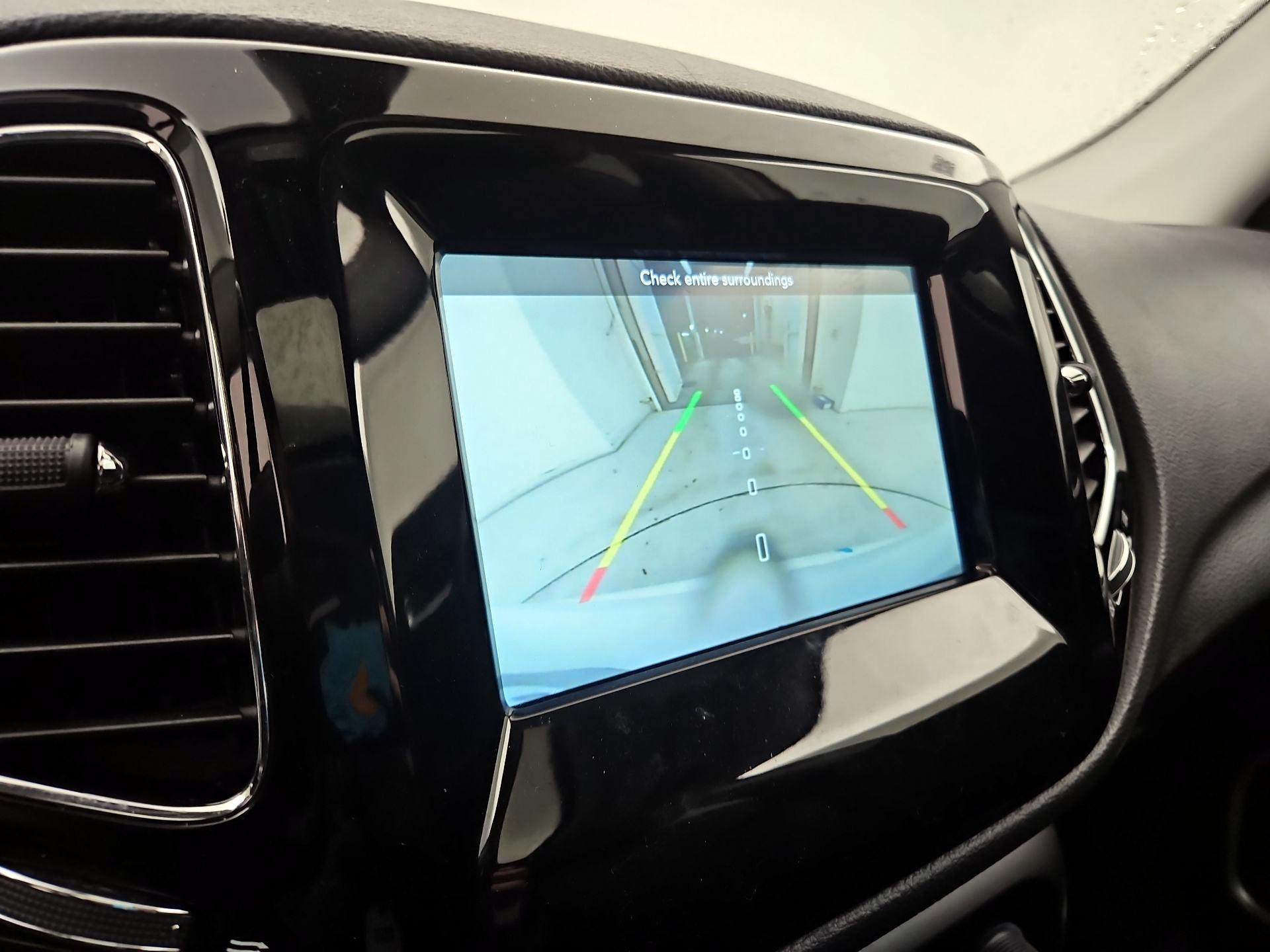 Thumbnail: 2021 Jeep Compass - 14