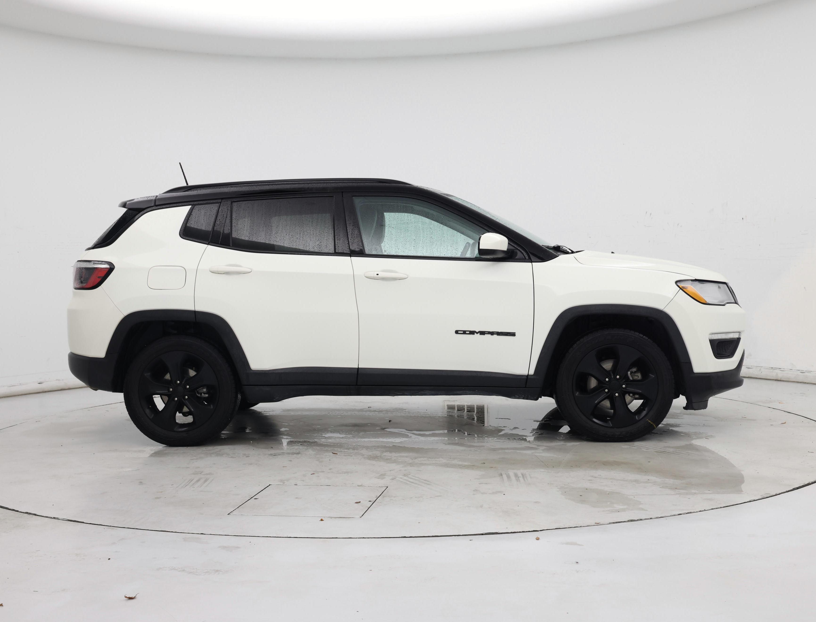 Thumbnail: 2021 Jeep Compass - 7