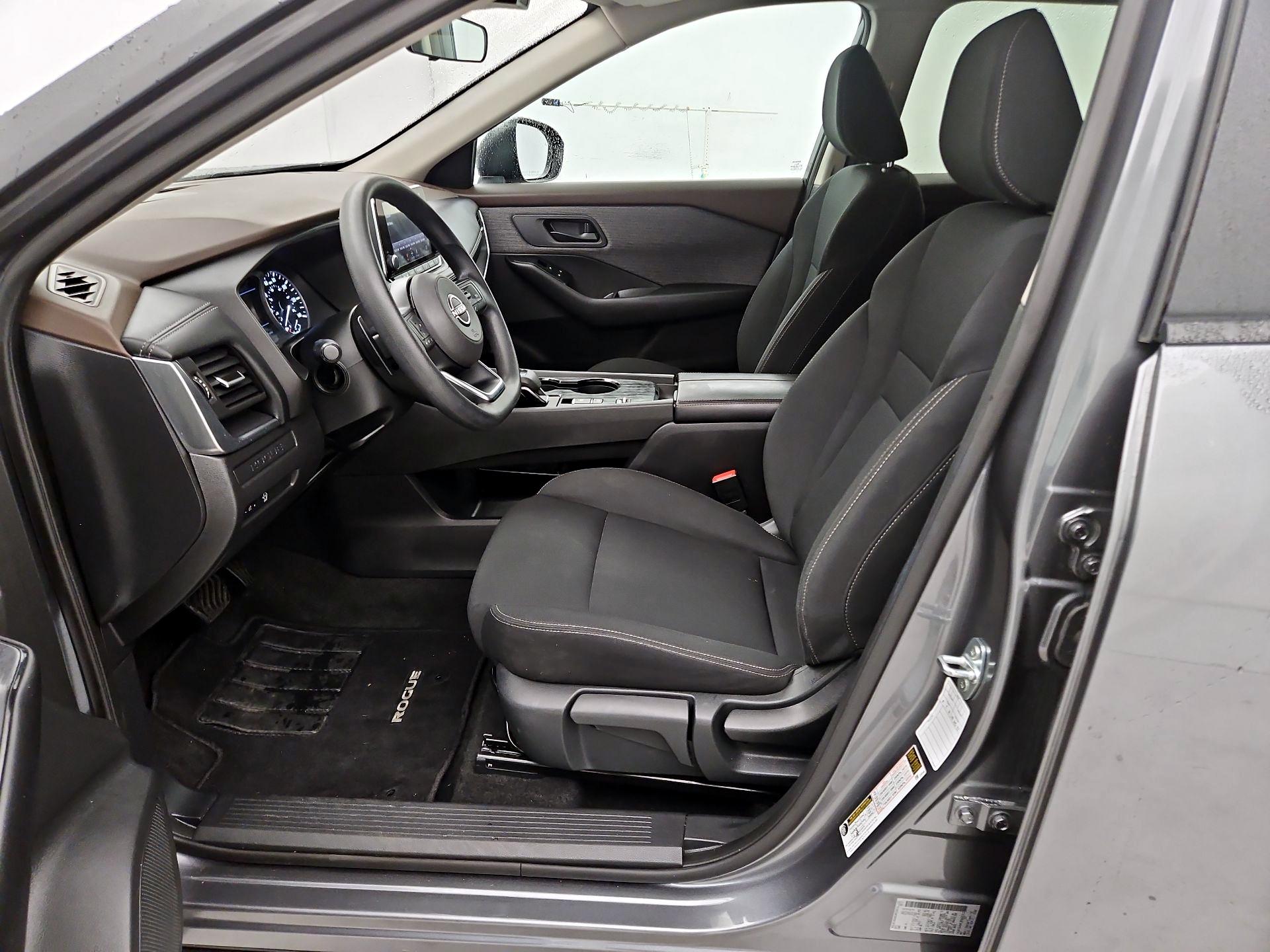 Thumbnail: 2023 Nissan Rogue - 11