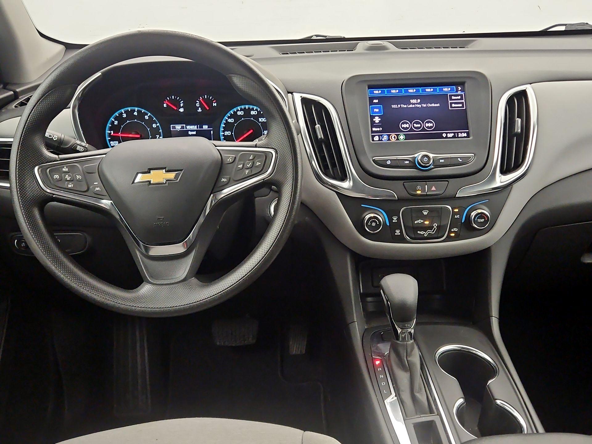 Thumbnail: 2023 Chevrolet Equinox - 10