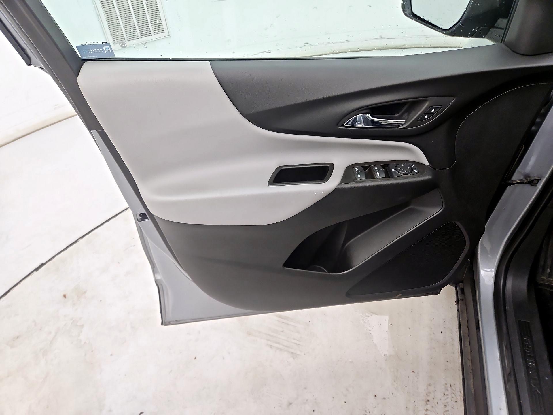 Thumbnail: 2023 Chevrolet Equinox - 12