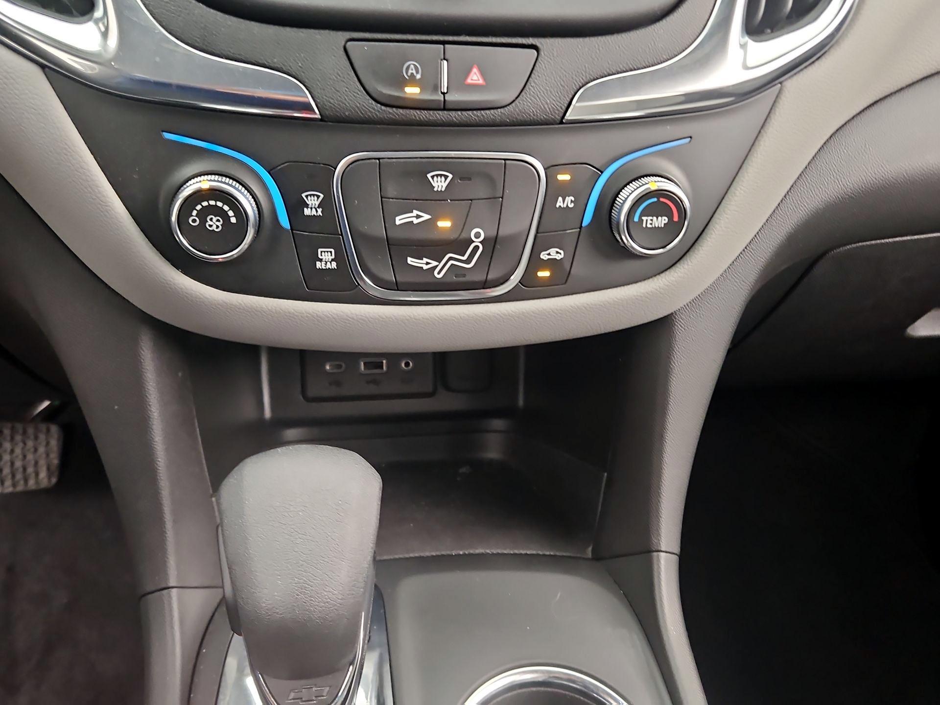 Thumbnail: 2023 Chevrolet Equinox - 16