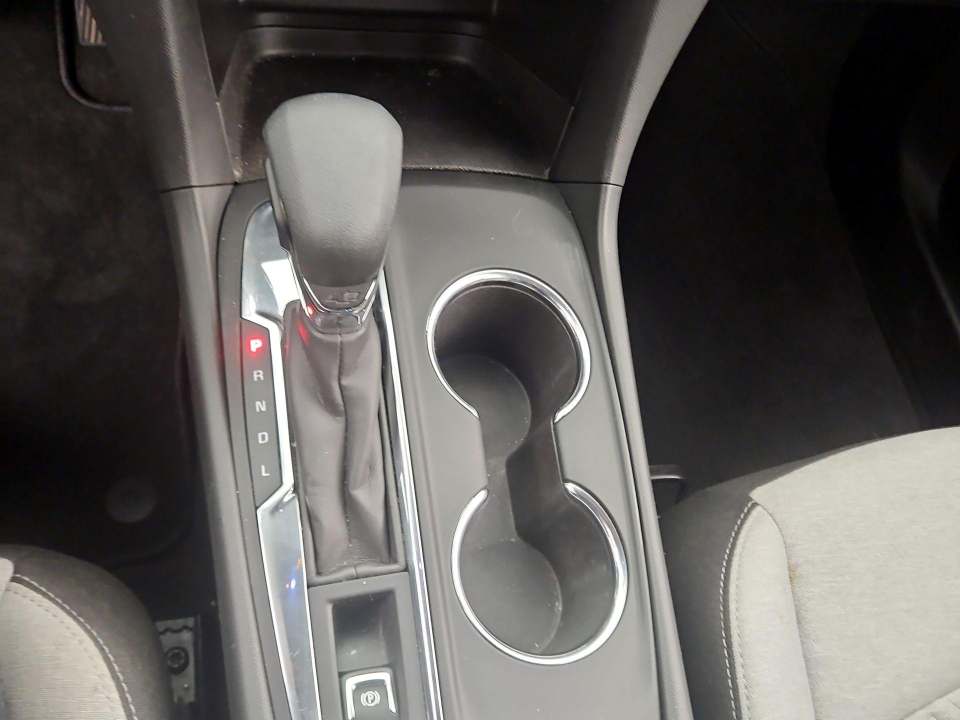 Thumbnail: 2023 Chevrolet Equinox - 17